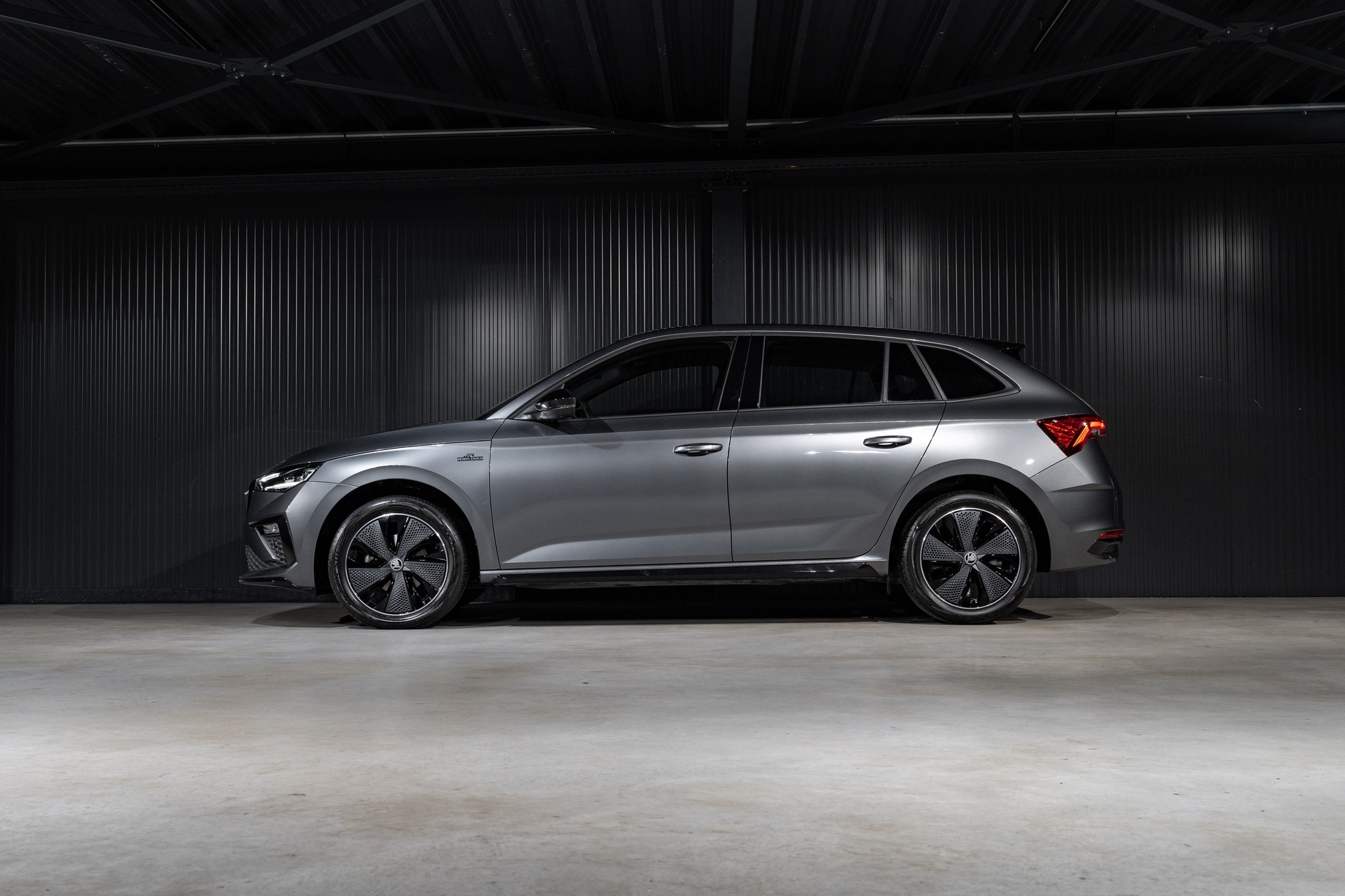 SKODA Scala 1.5 TSI Monte Carlo DSG-image-2