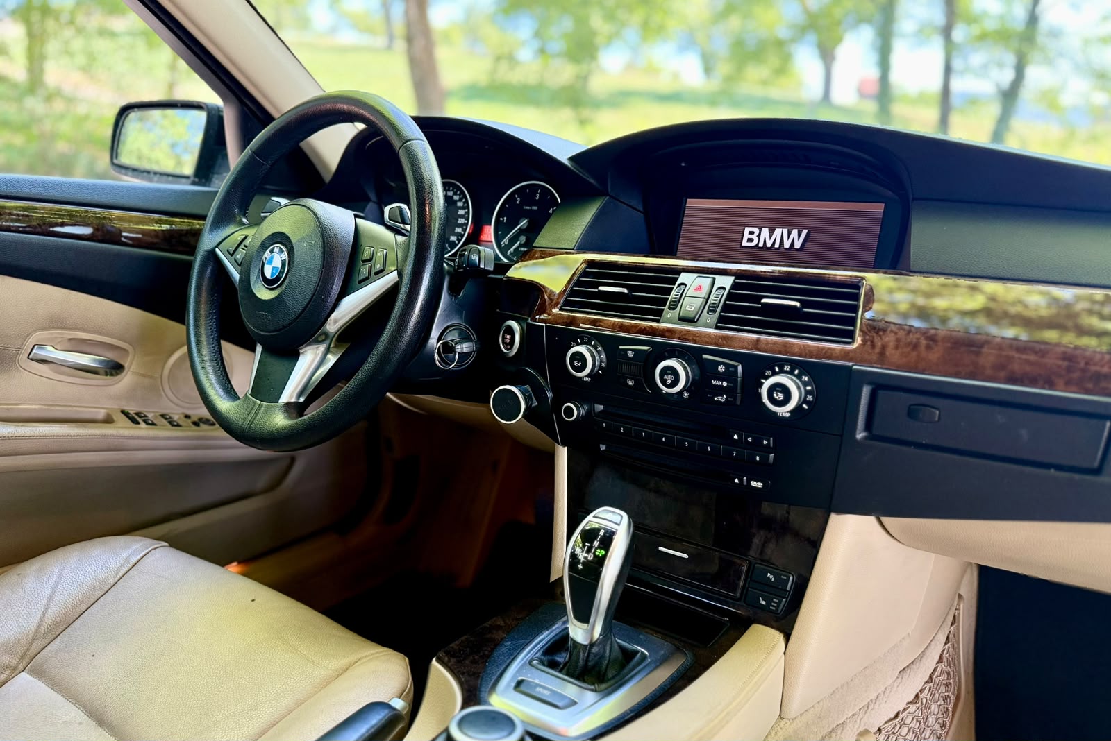 BMW 530d Touring Steptronic-image-23