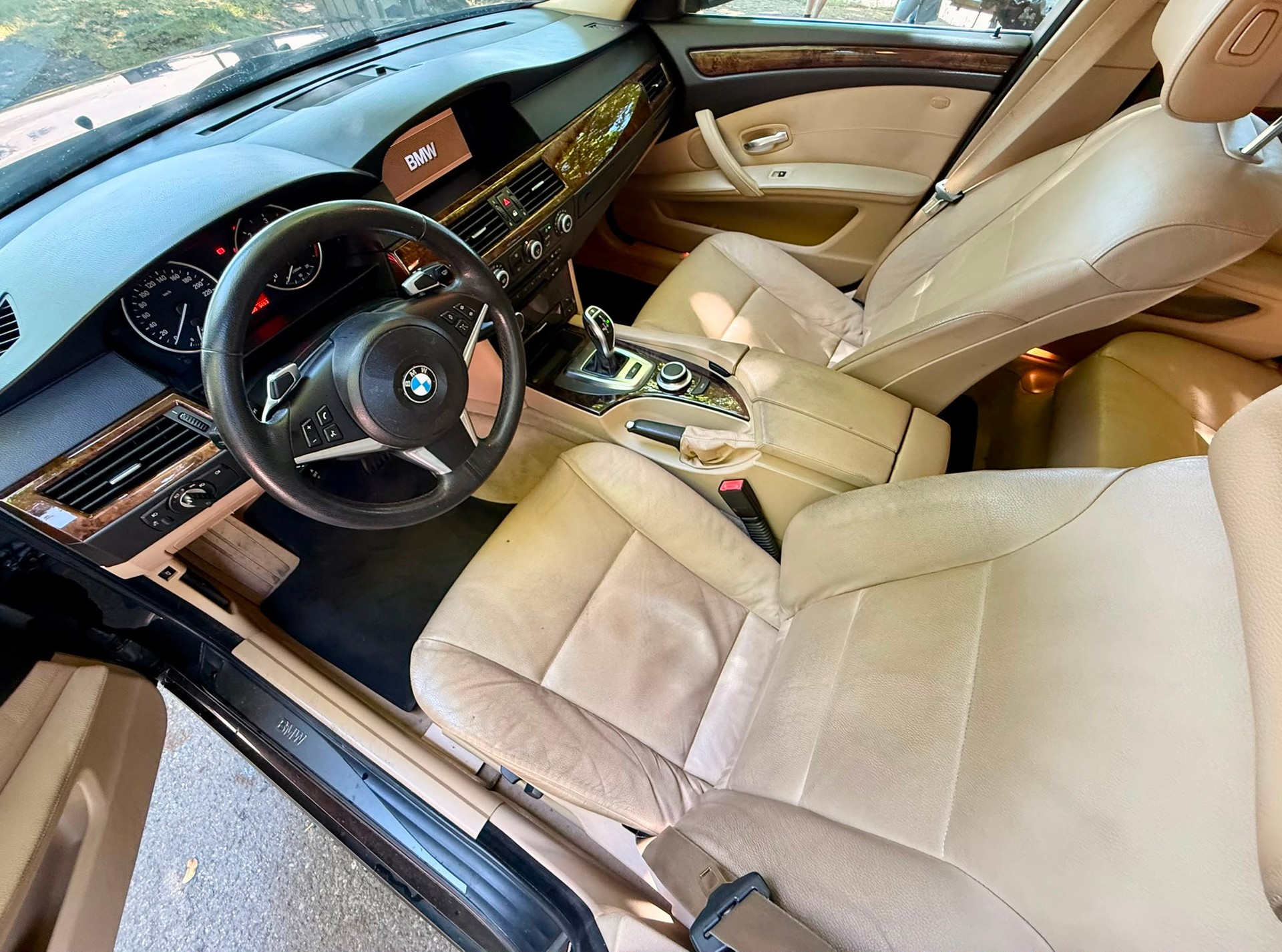 BMW 530d Touring Steptronic-image-19