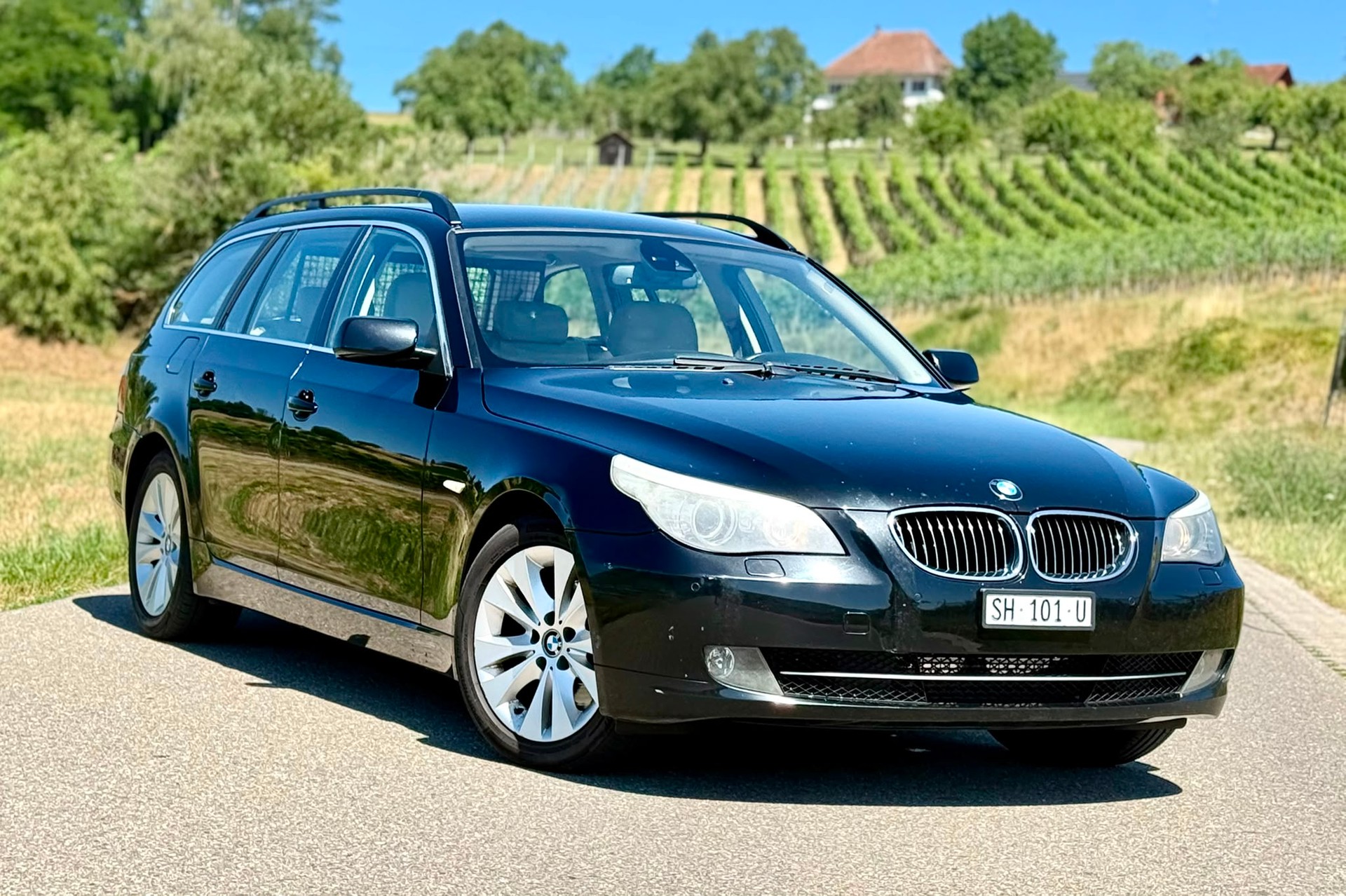 BMW 530d Touring Steptronic-image-0