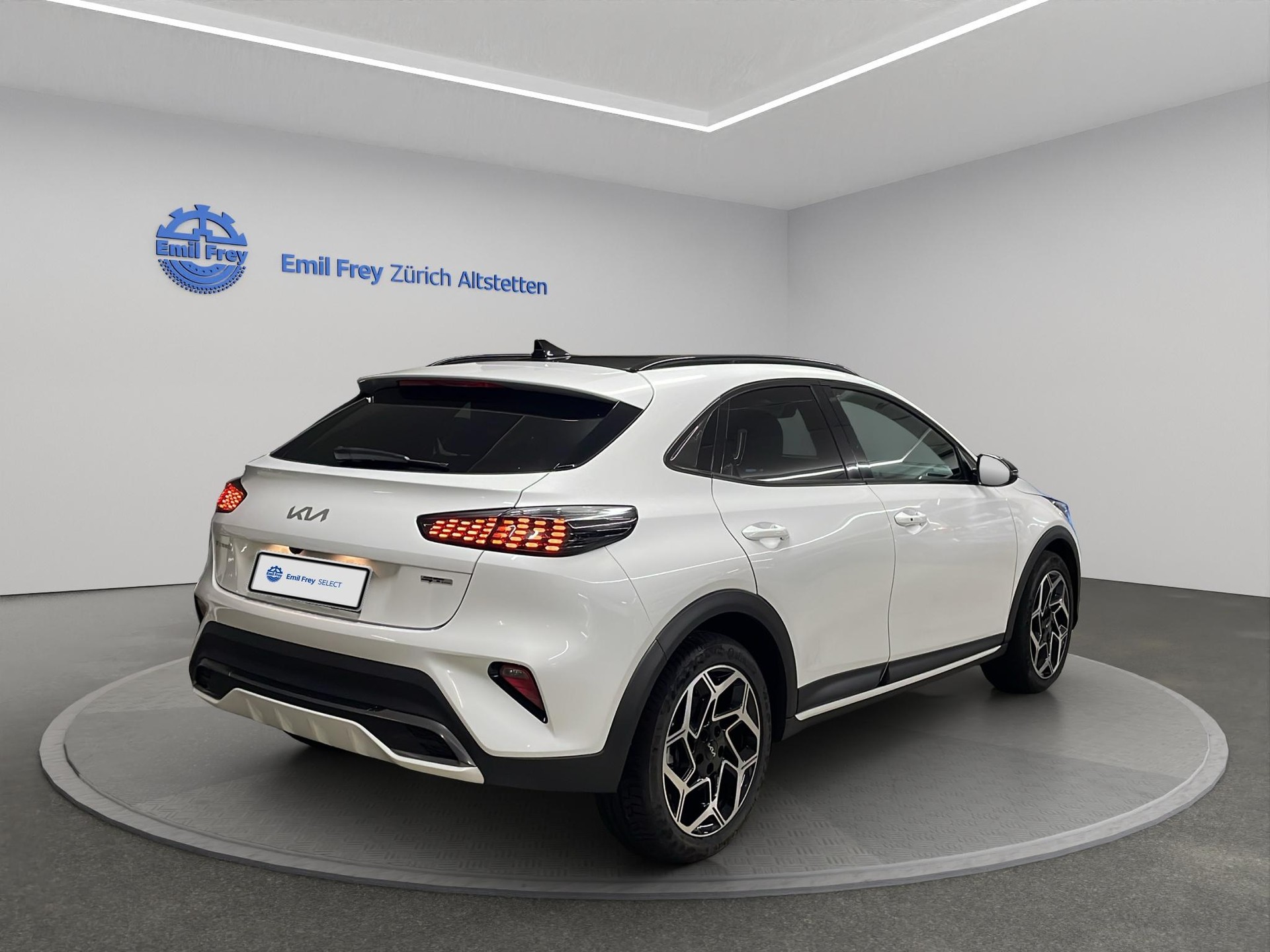 KIA XCeed 1.5 T-GDi MHEV GT-Line-showroom-element-2