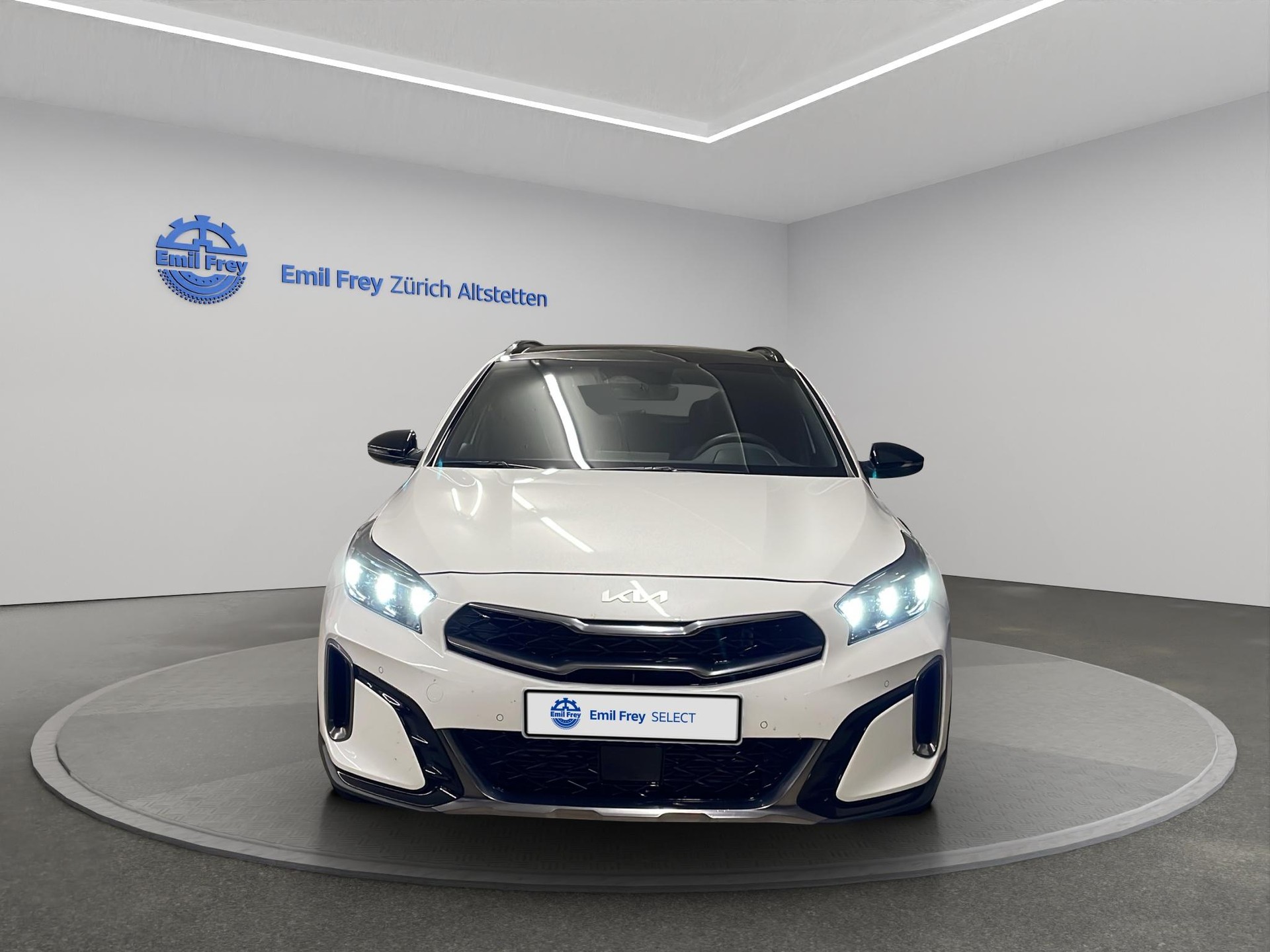 KIA XCeed 1.5 T-GDi MHEV GT-Line-showroom-element-3