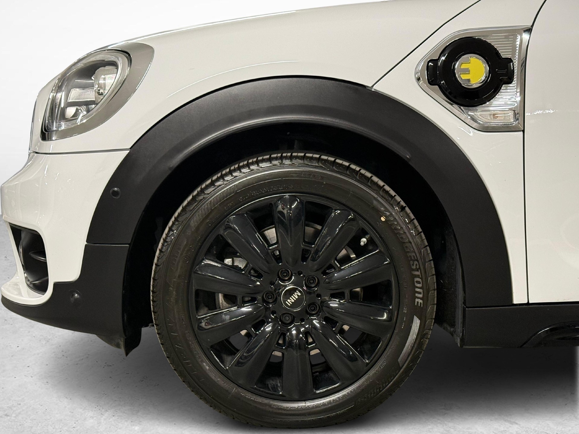 MINI Countryman F60 1.5i Cooper S E ALL4-image-8