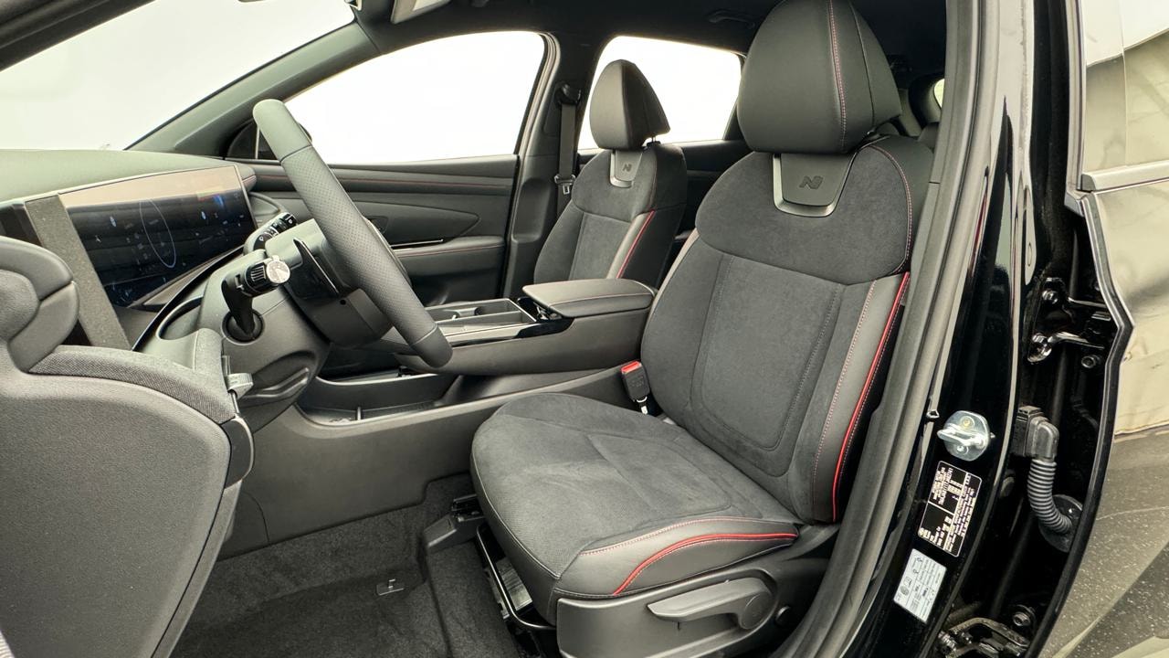 HYUNDAI Tucson 1.6 TGDI HEV N-Line 4WD-image-4