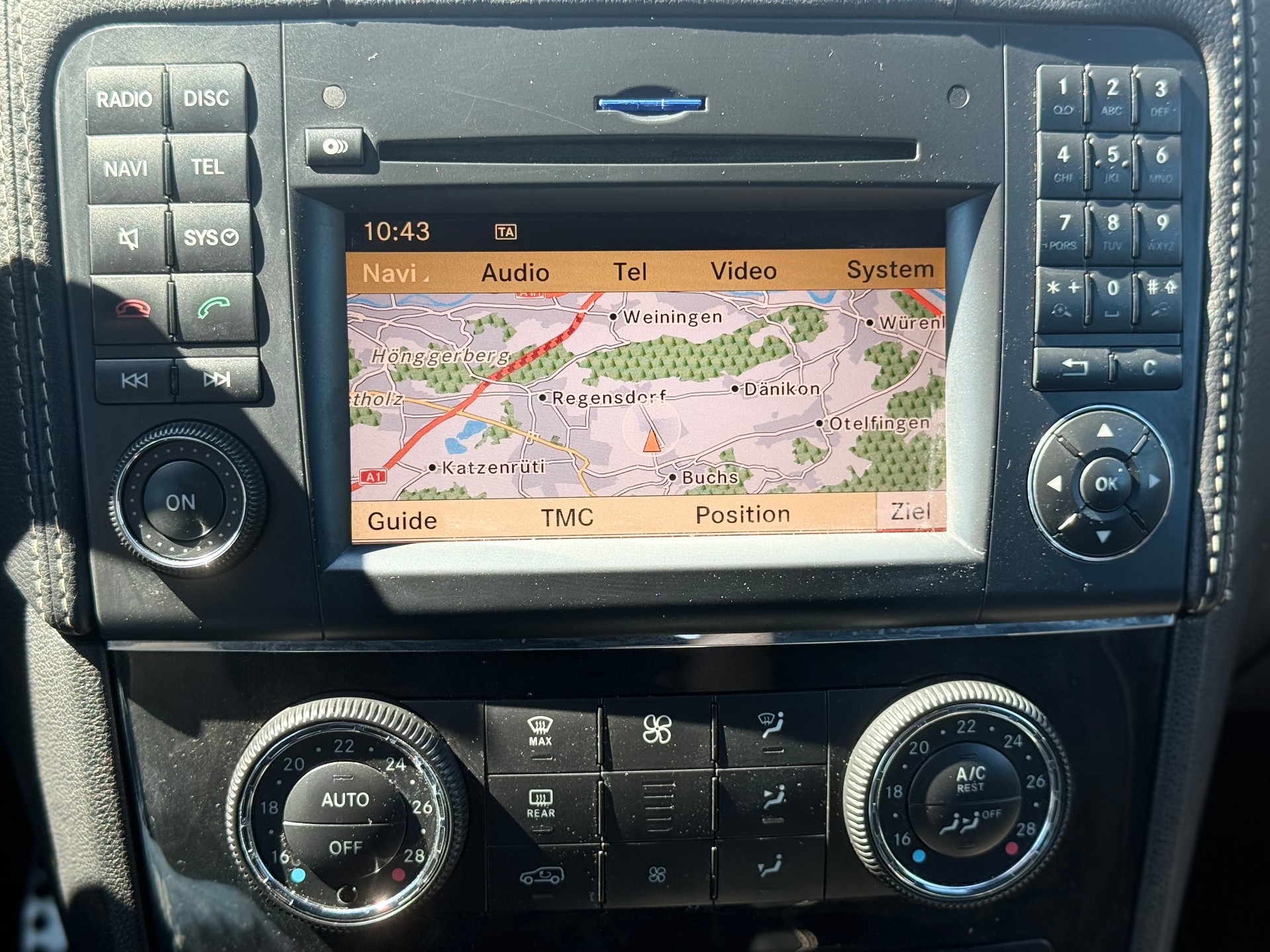 MERCEDES-BENZ ML 300 CDI Blue Efficiency 4Matic 7G-Tronic-image-10