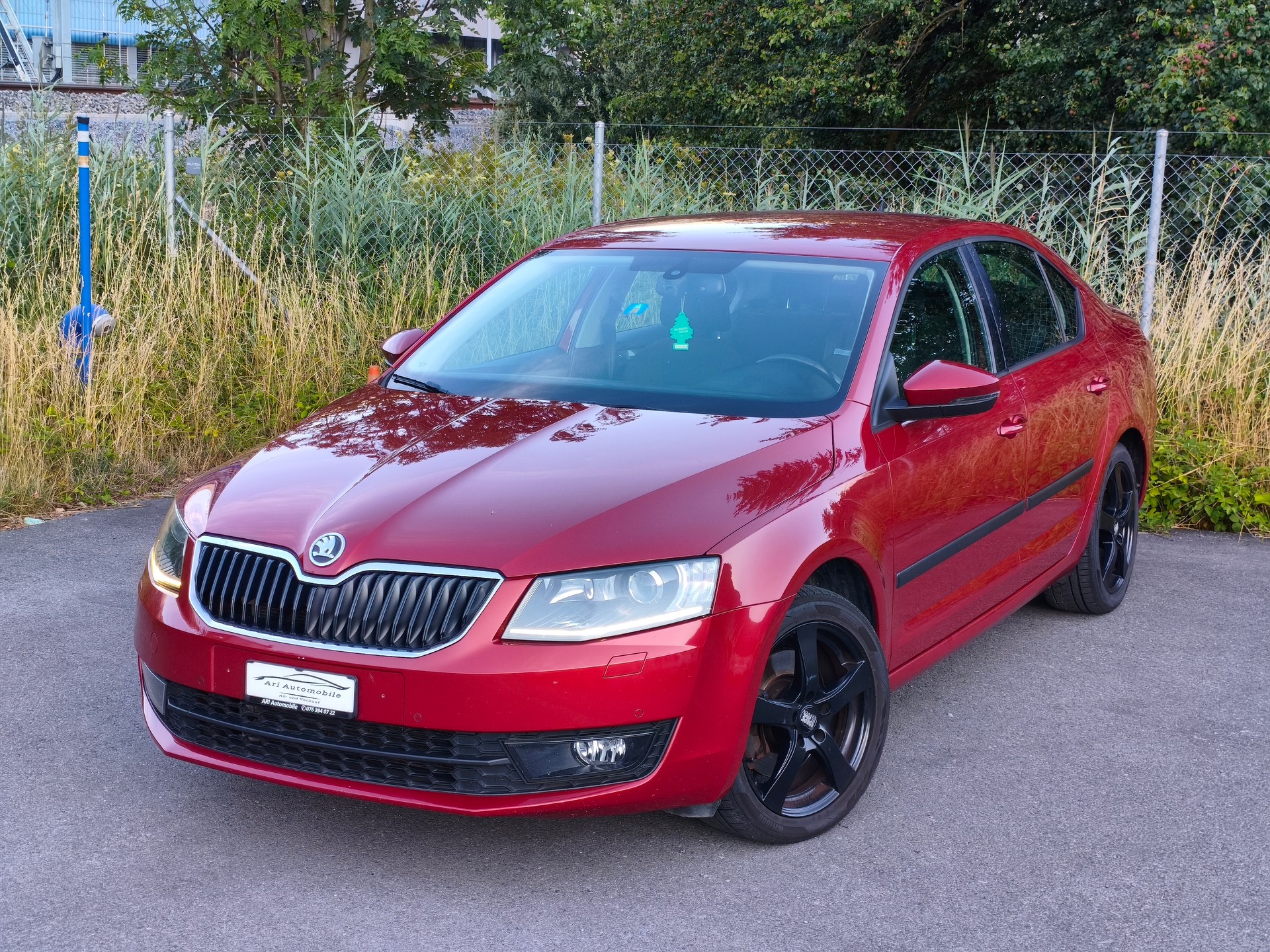 SKODA Octavia 1.8 TSI Ambition DSG-image-0