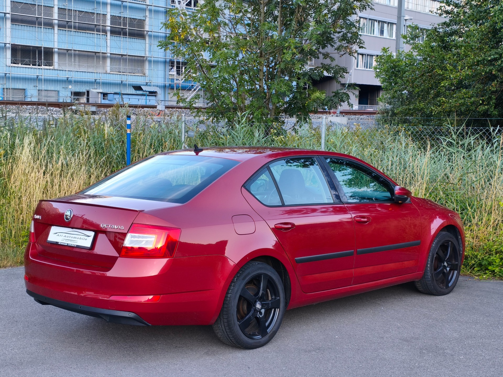 SKODA Octavia 1.8 TSI Ambition DSG-image-5