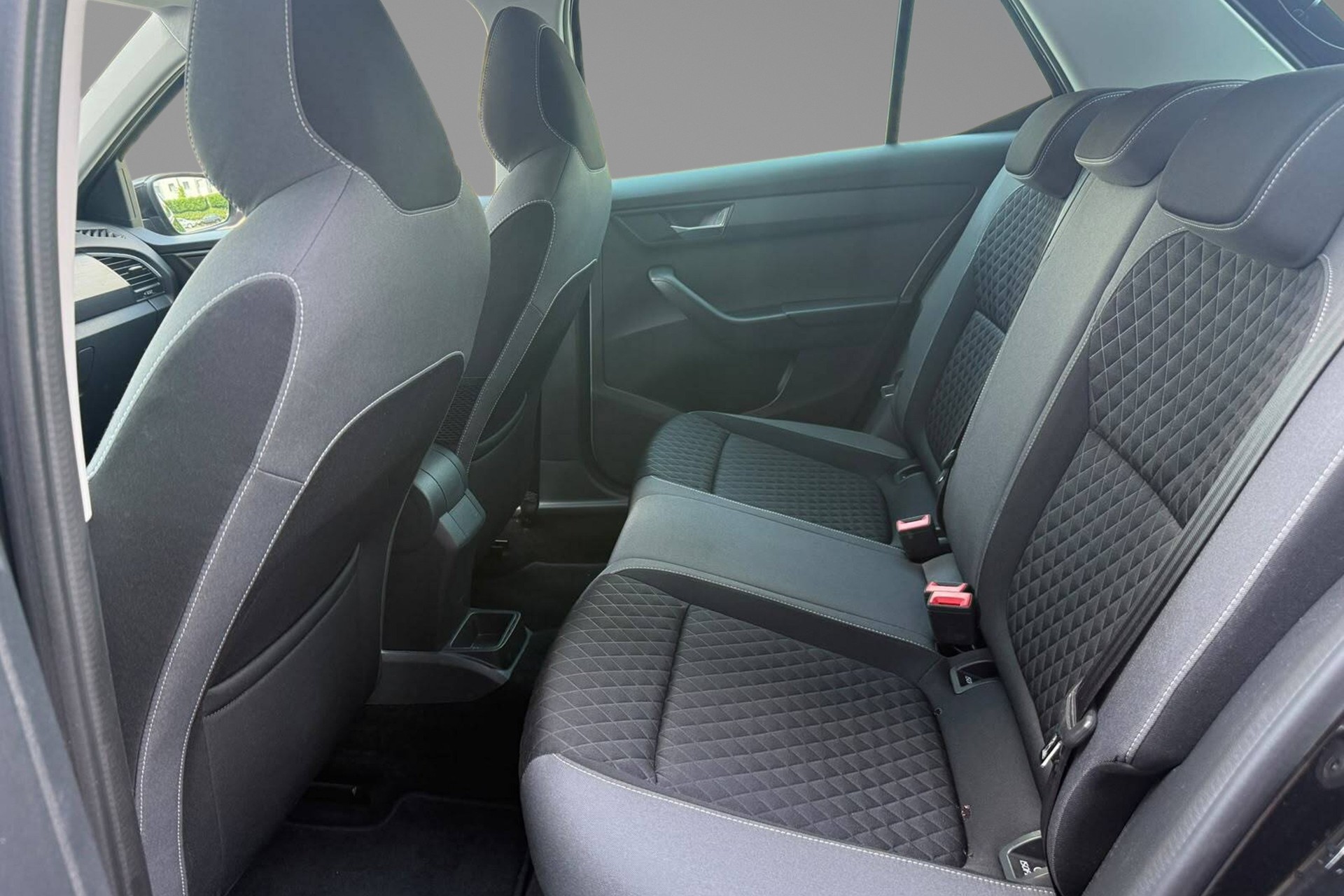 SKODA Fabia 1.2 TSI Style DSG-image-13