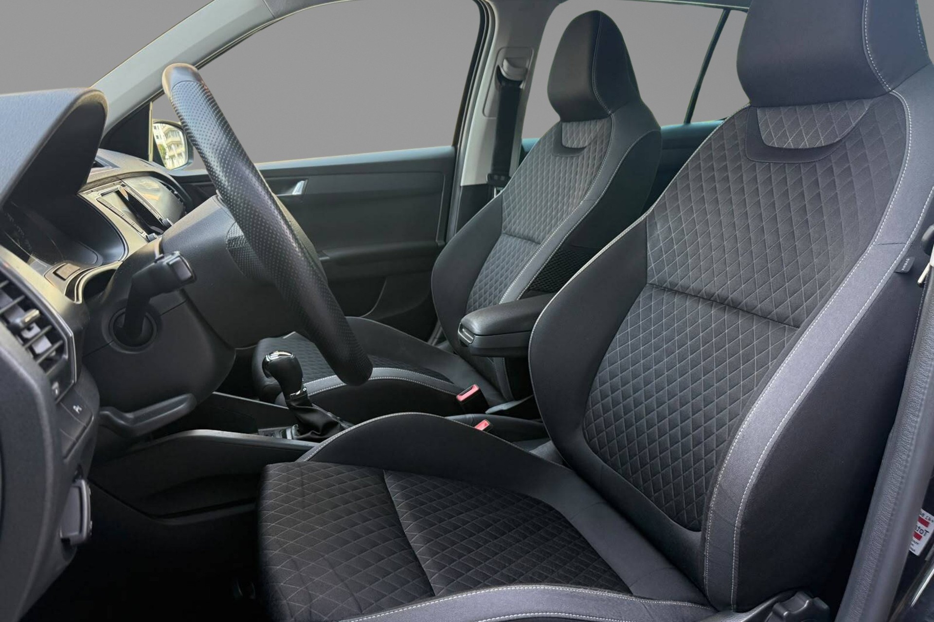 SKODA Fabia 1.2 TSI Style DSG-image-11