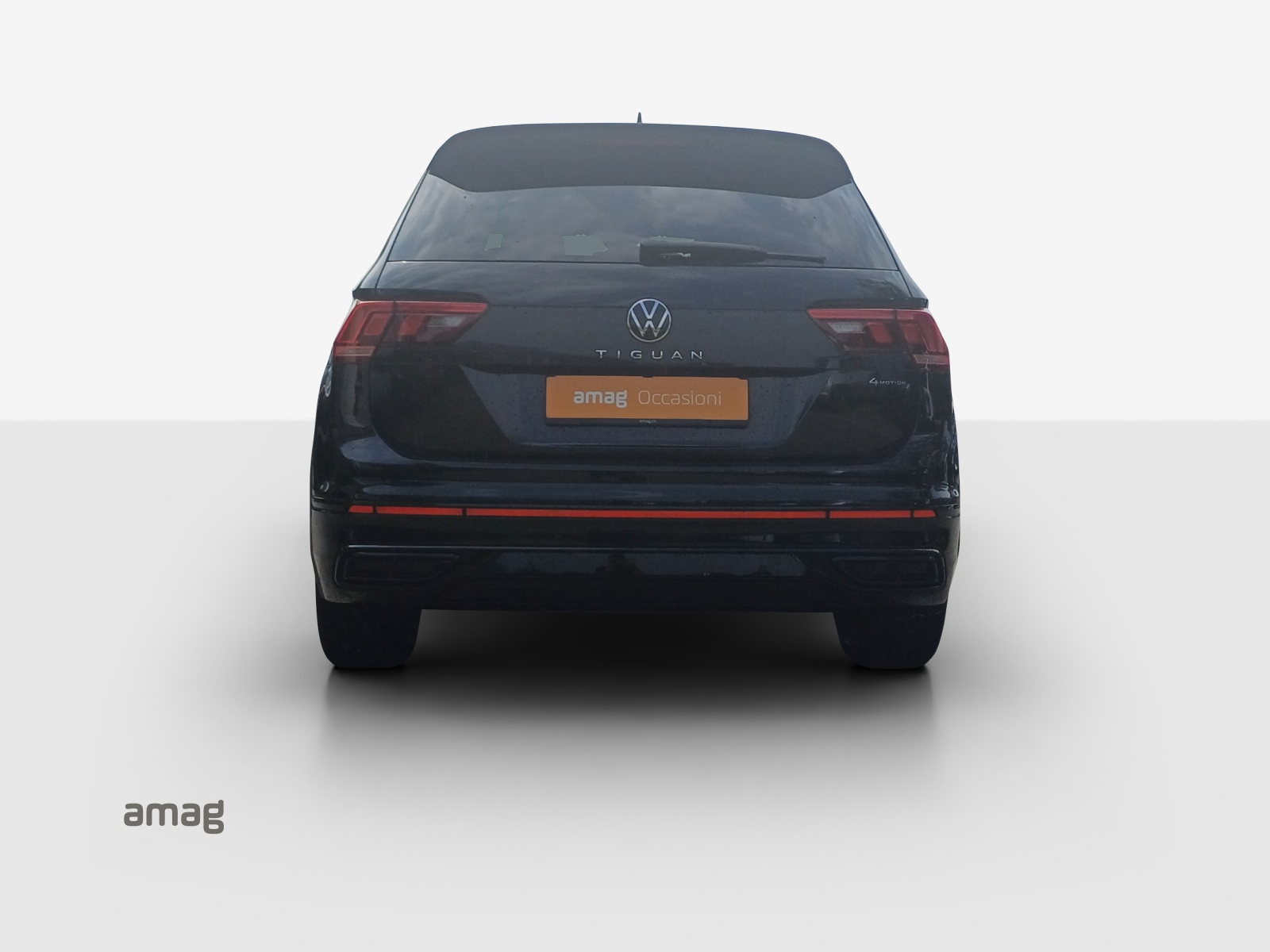 VW Tiguan 2.0TSI R-Line 4Motion DSG-image-3
