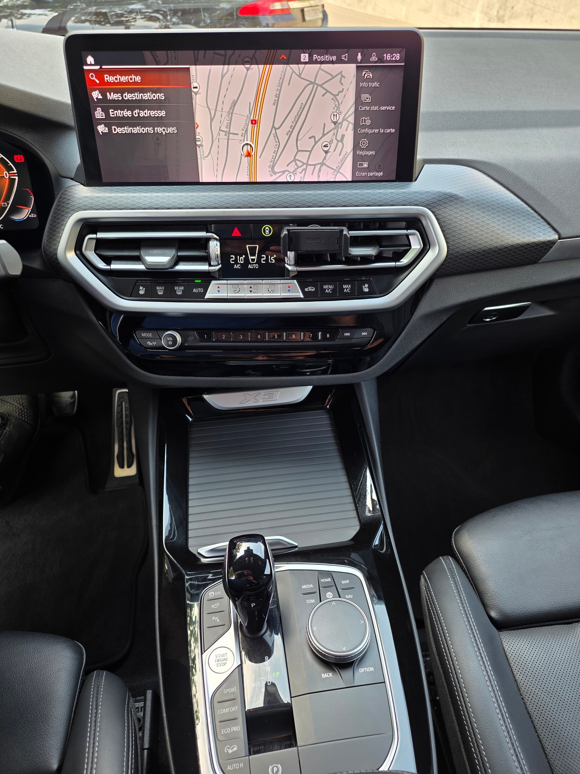 BMW 30d xDrive-image-10