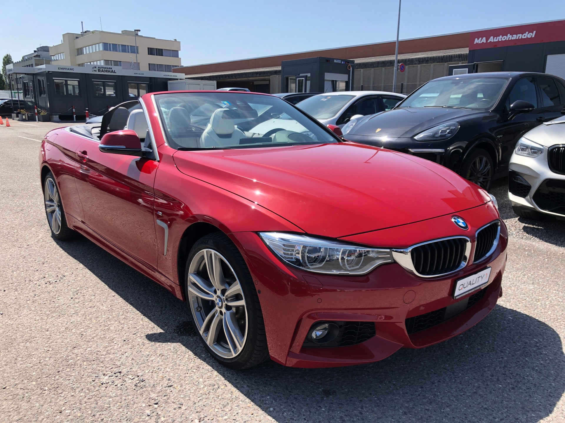 BMW 440i Cabriolet xDrive M Sport Steptronic-showroom-element-3