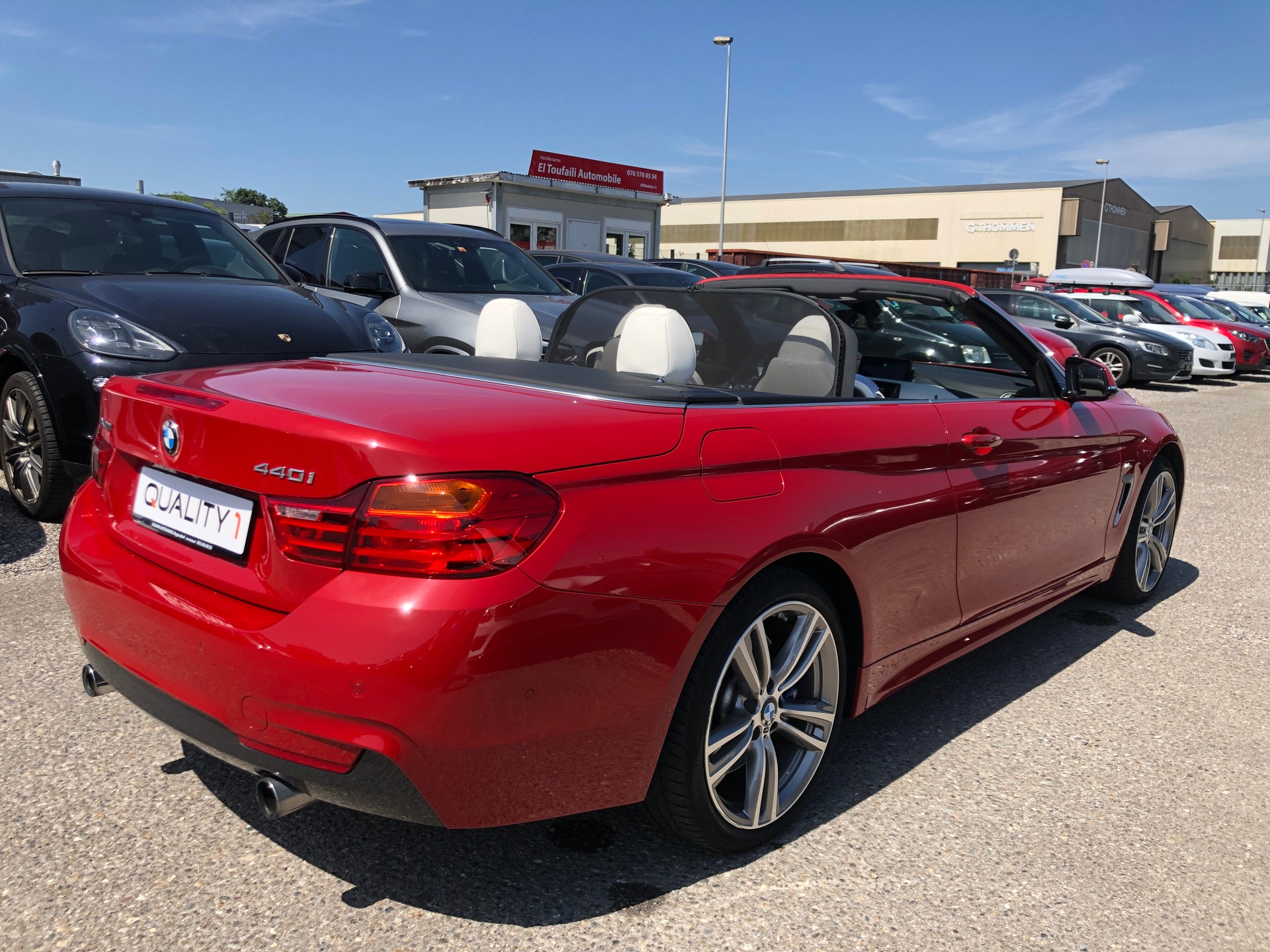 BMW 440i Cabriolet xDrive M Sport Steptronic-image-4