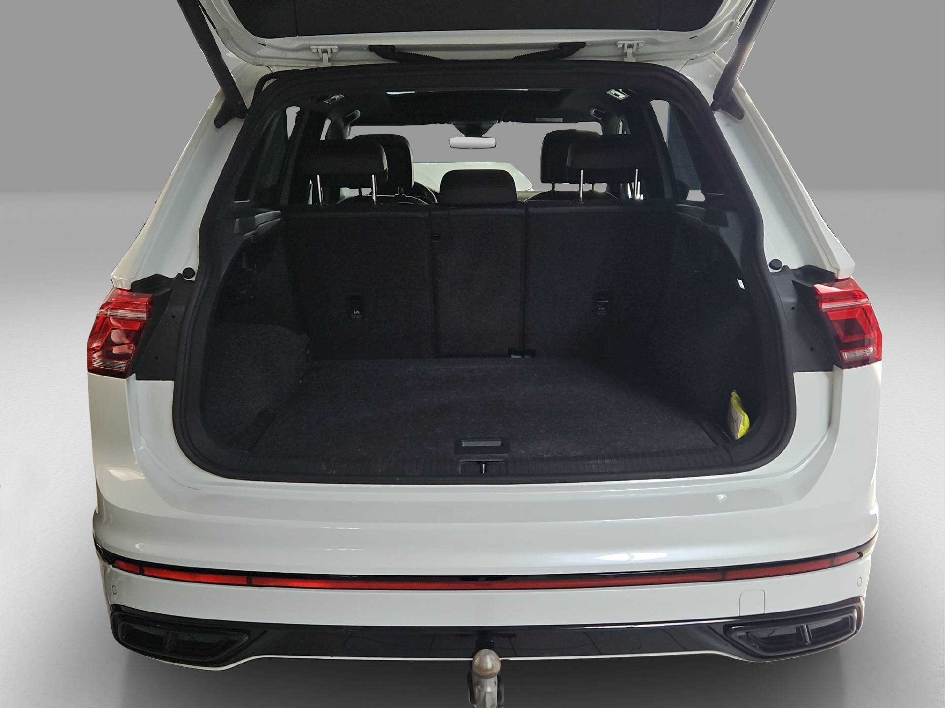VW Tiguan 2.0 TSI R-Line DSG-image-15