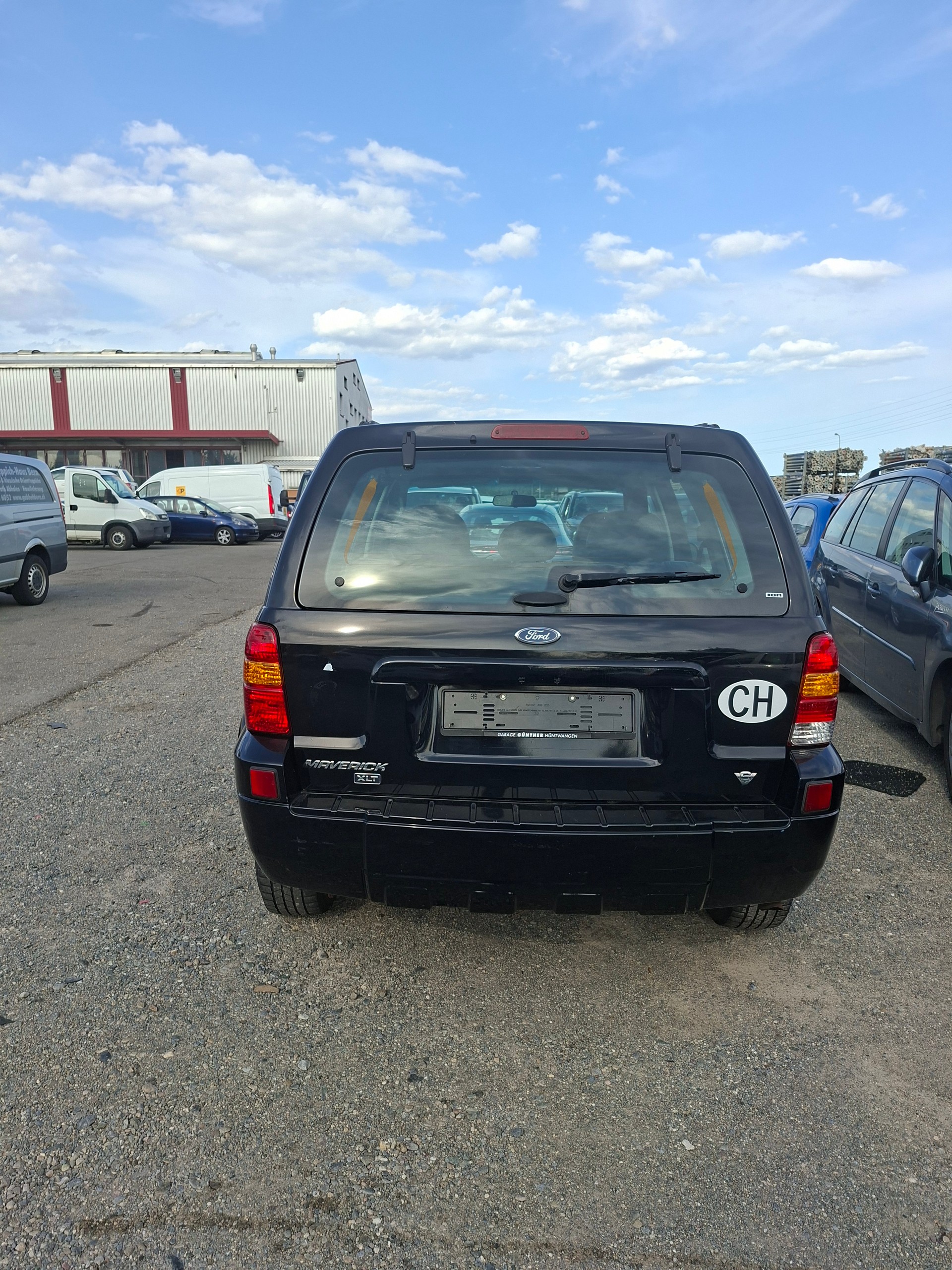 FORD Maverick 3.0 24V Executive-image-2