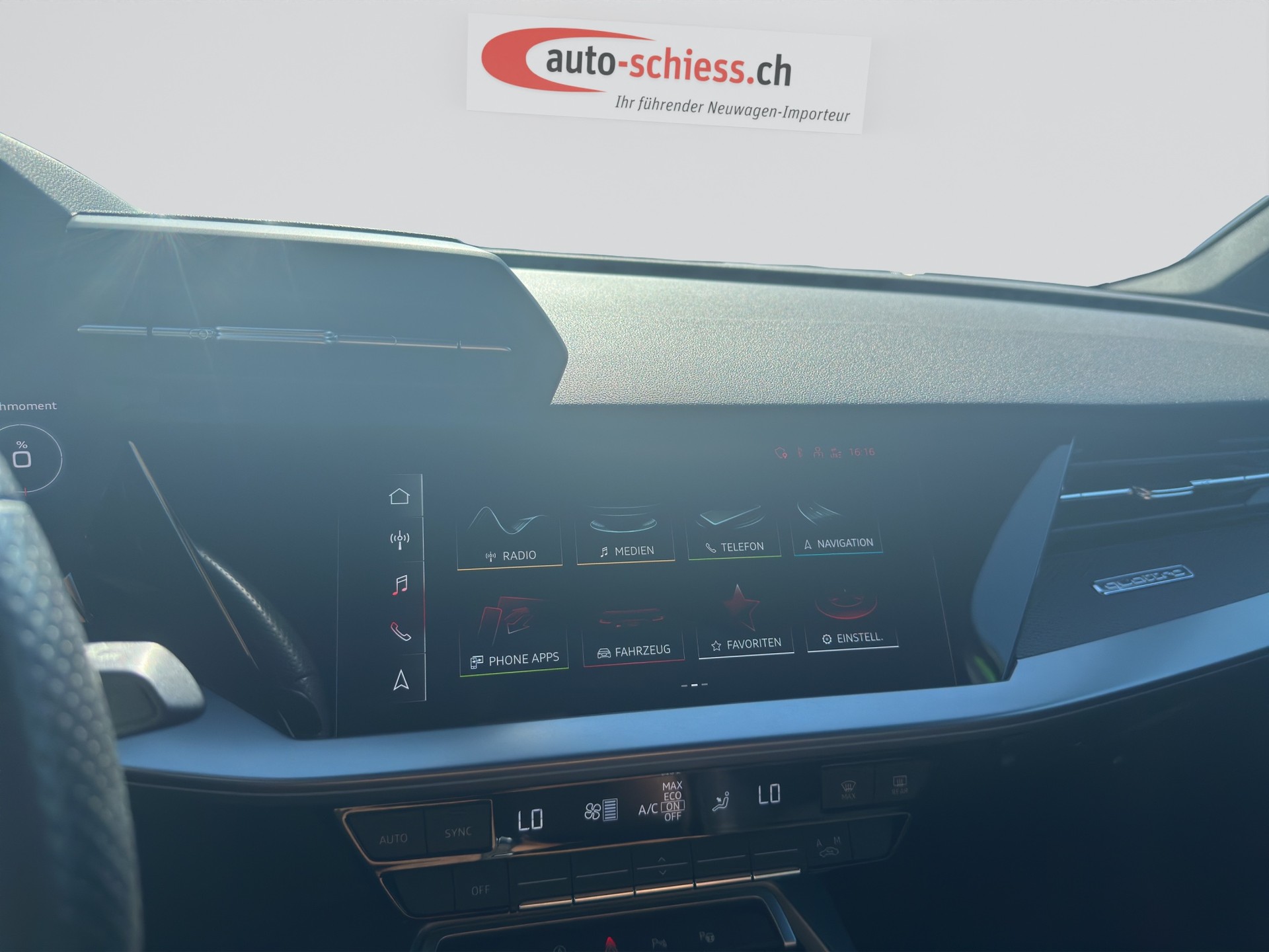 AUDI RS3 Sportback 2.5 TSI quattro S-tronic Black Edition-image-12