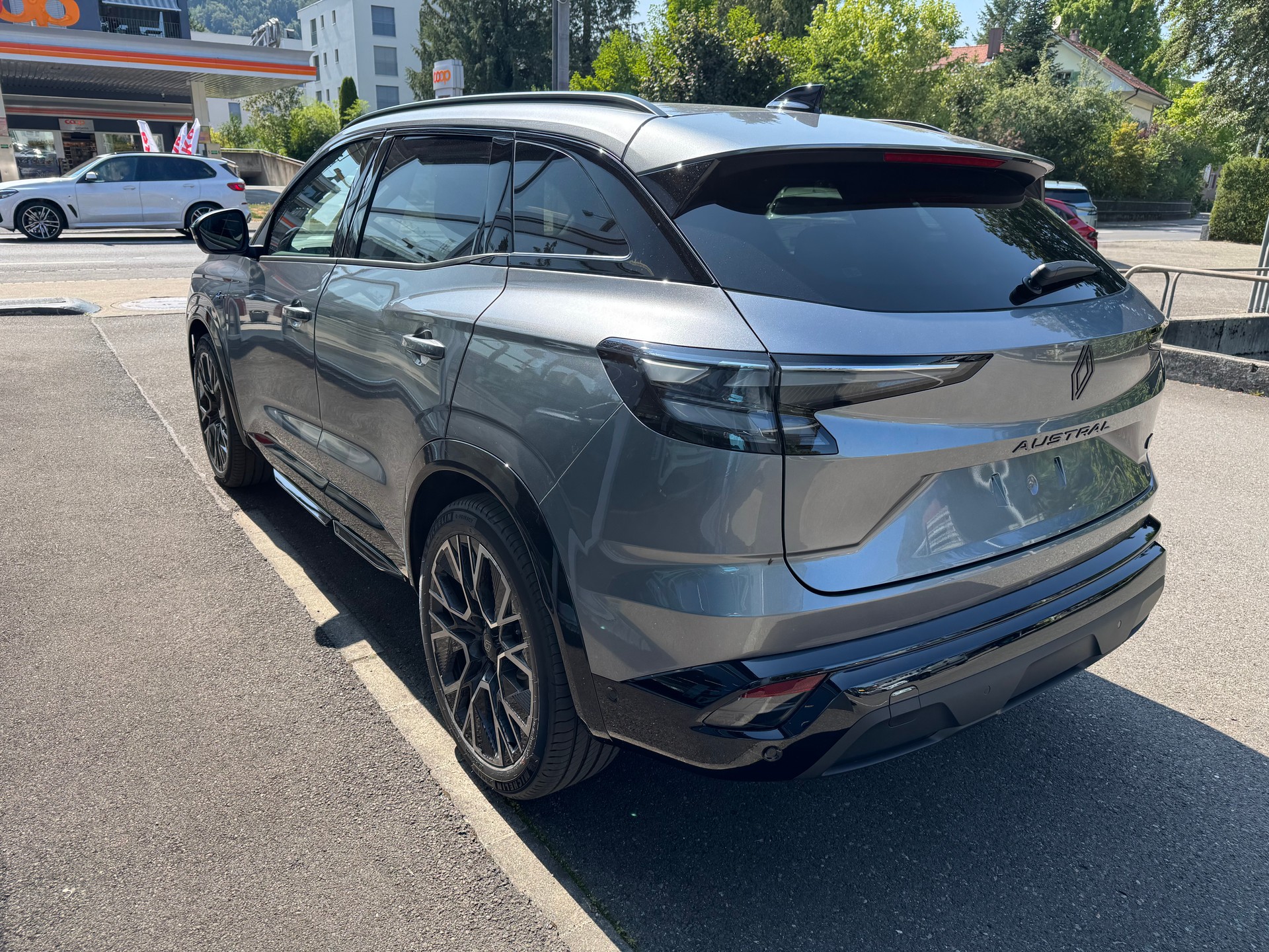 RENAULT Austral 1.2 HEV 200 esprit Alpine A-image-6