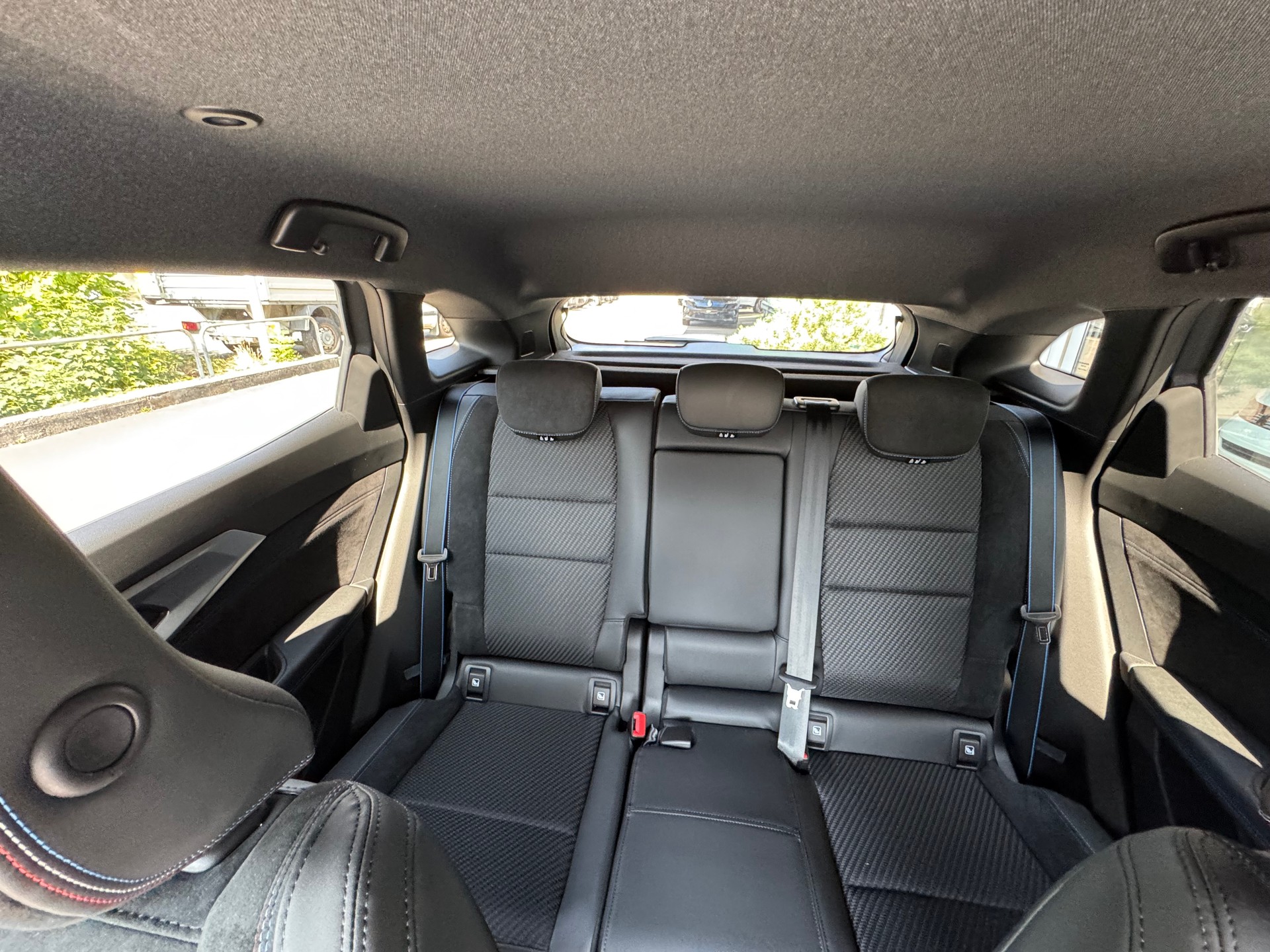 RENAULT Austral 1.2 HEV 200 esprit Alpine A-image-15