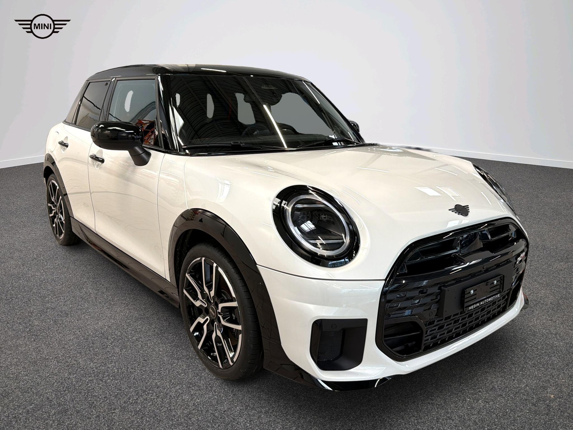 MINI Cooper 5 door S-image-11
