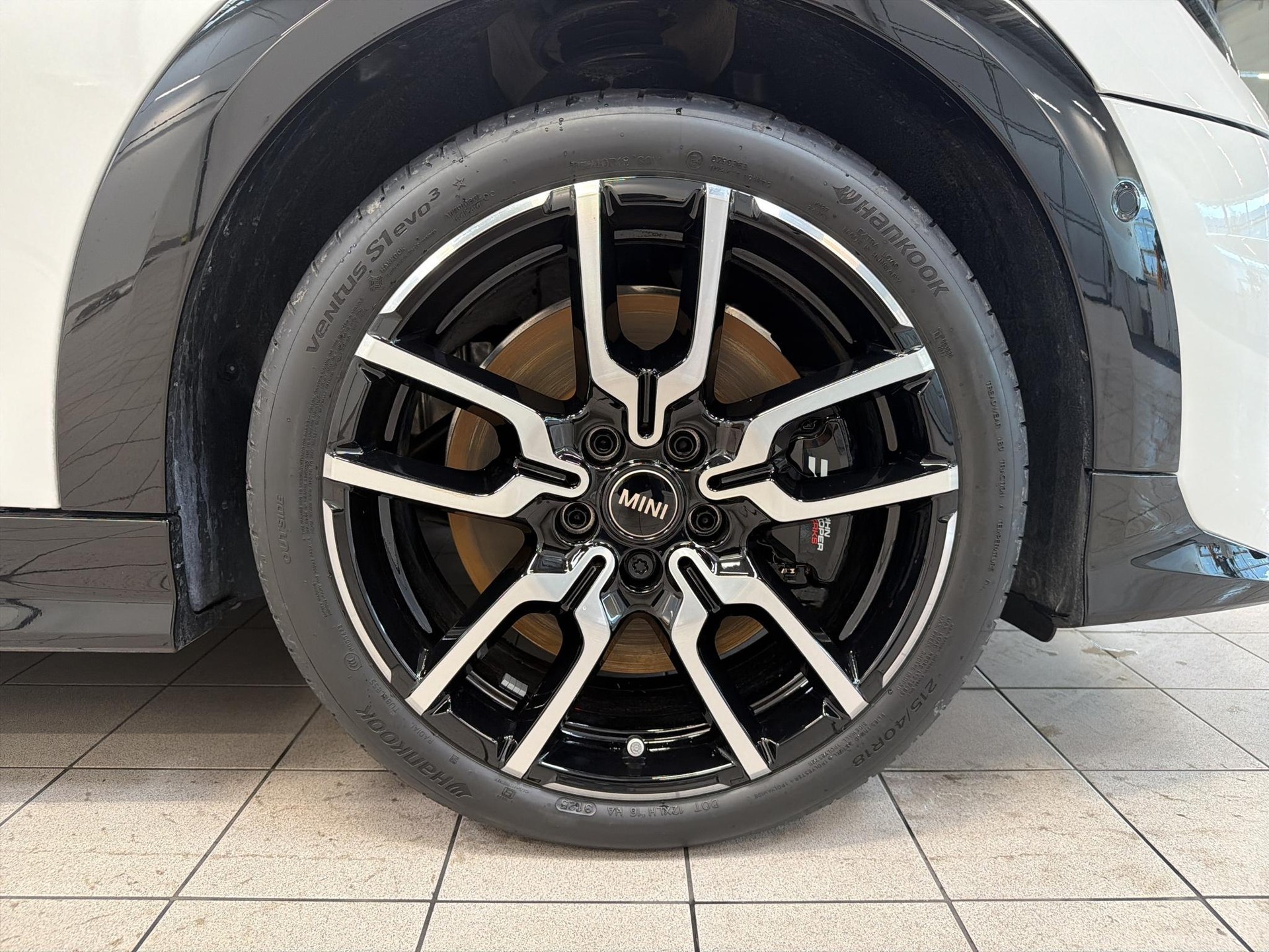 MINI Cooper 5 door S-image-8