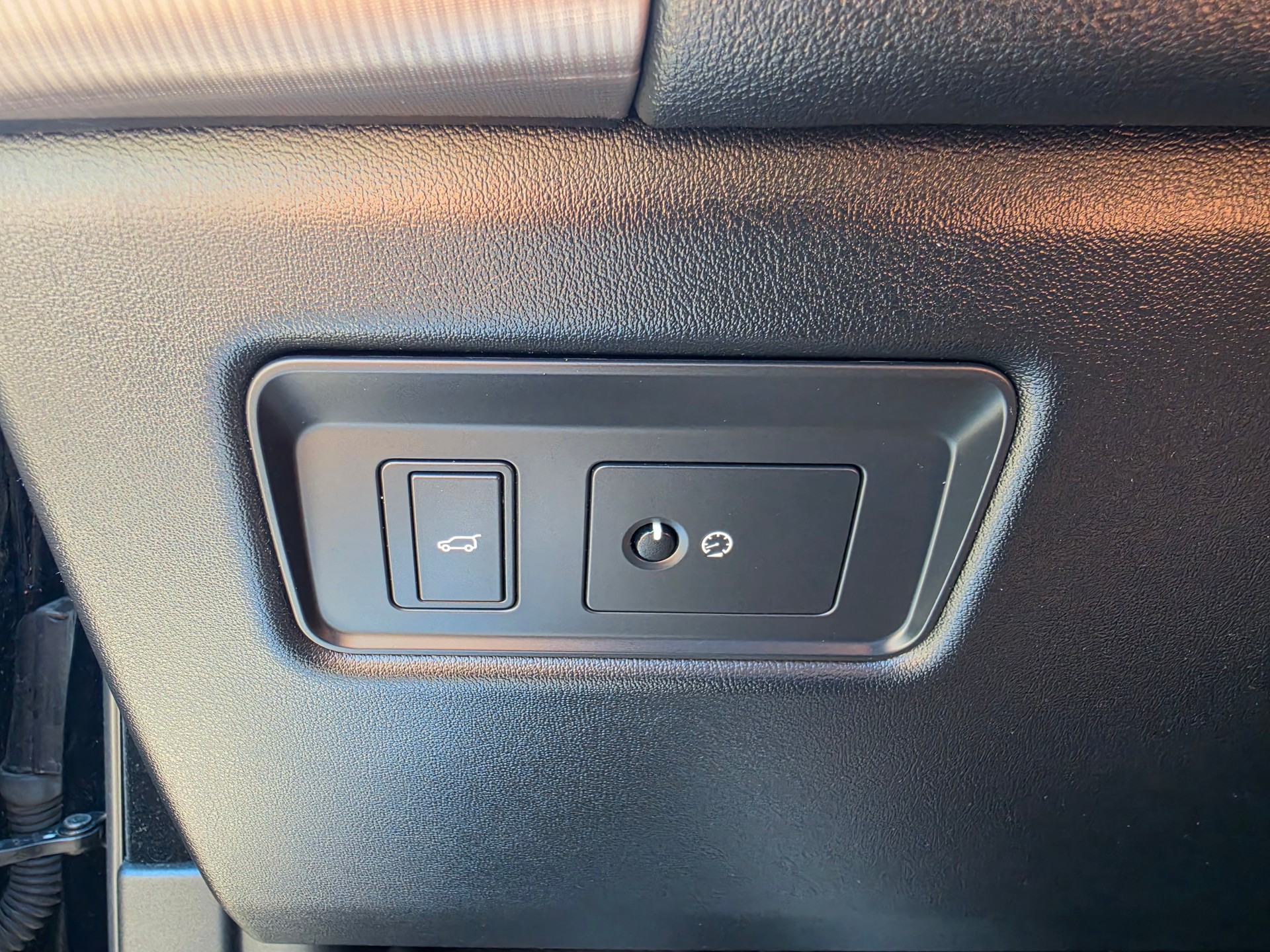 LAND ROVER RANGE ROVER-image-27