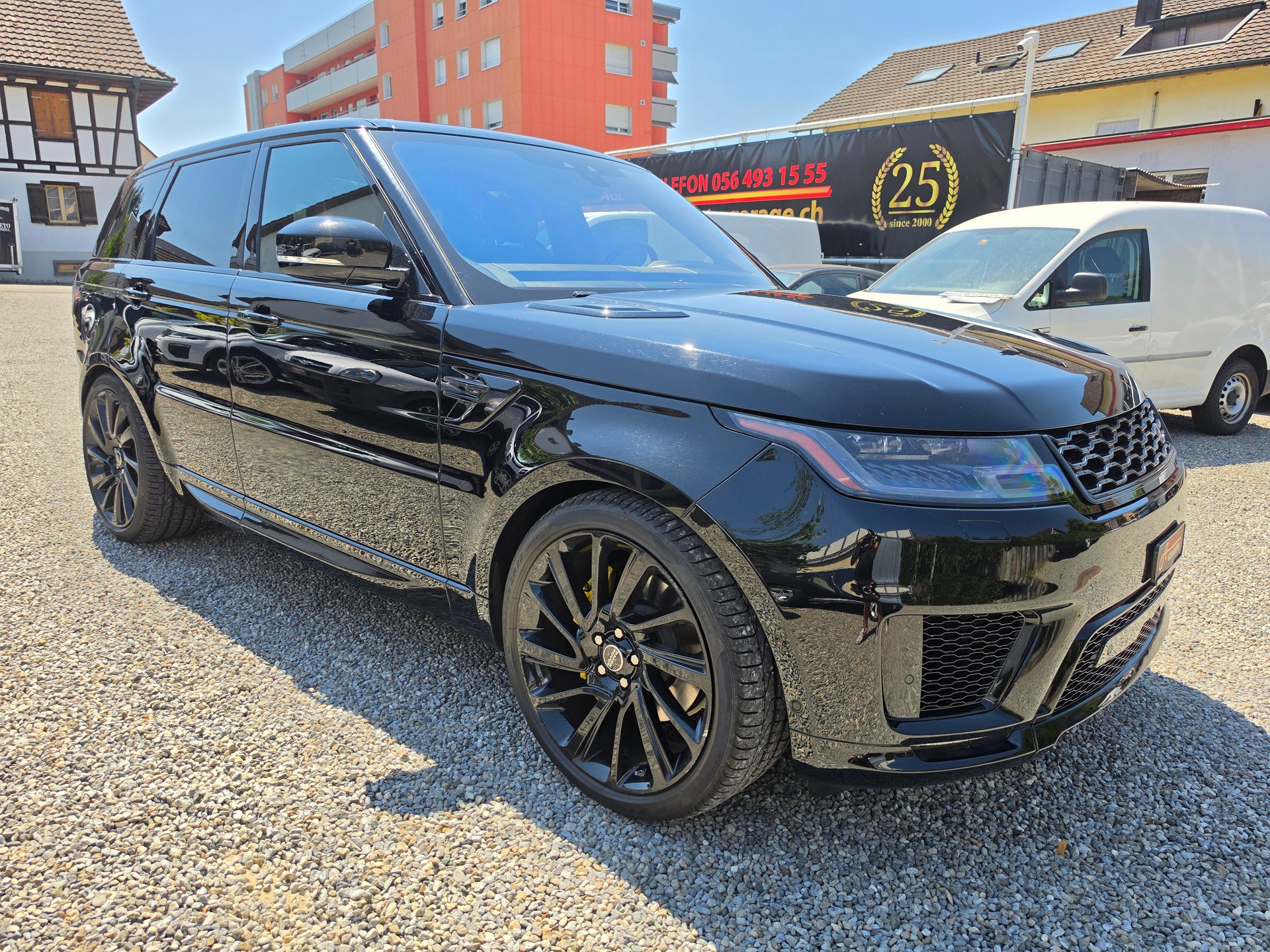 LAND ROVER RANGE ROVER-showroom-element-2