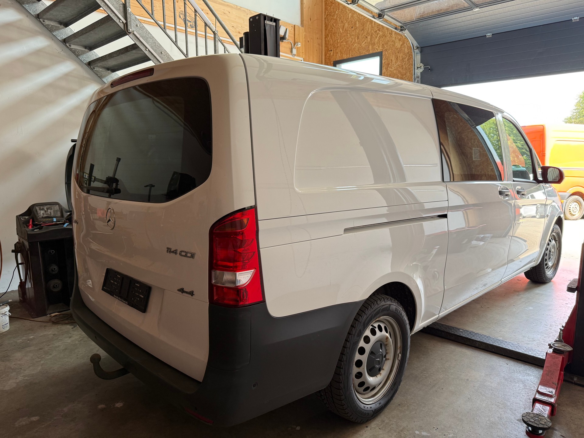 MERCEDES-BENZ Vito 114 CDI 9G-Tronic 4M Select-image-3