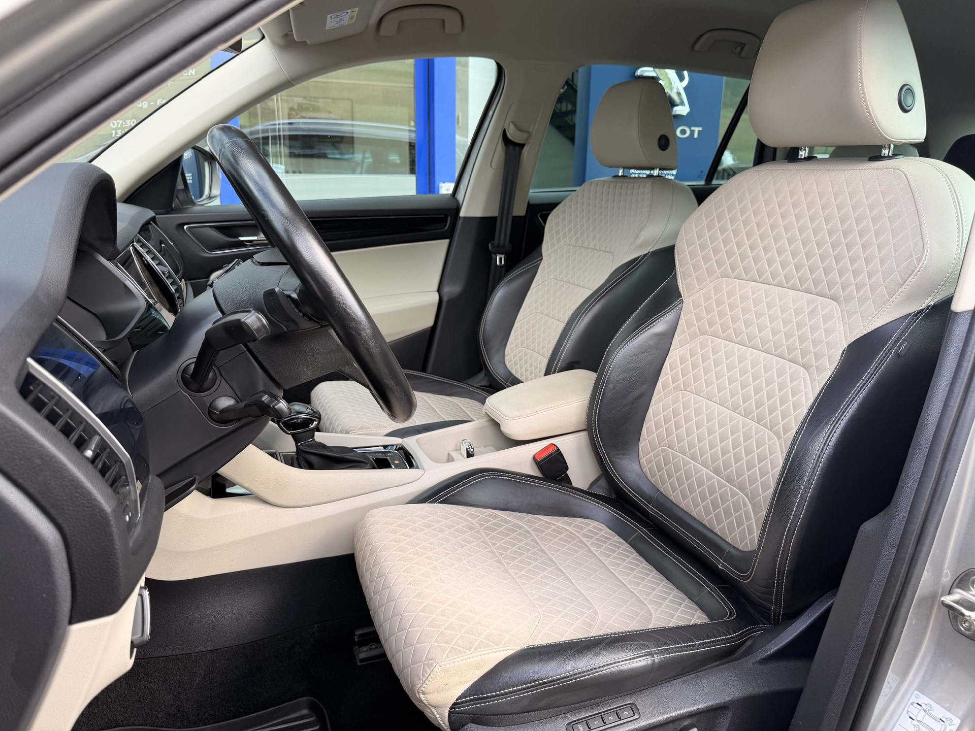SKODA Kodiaq 2.0 TSI Style DSG-image-12