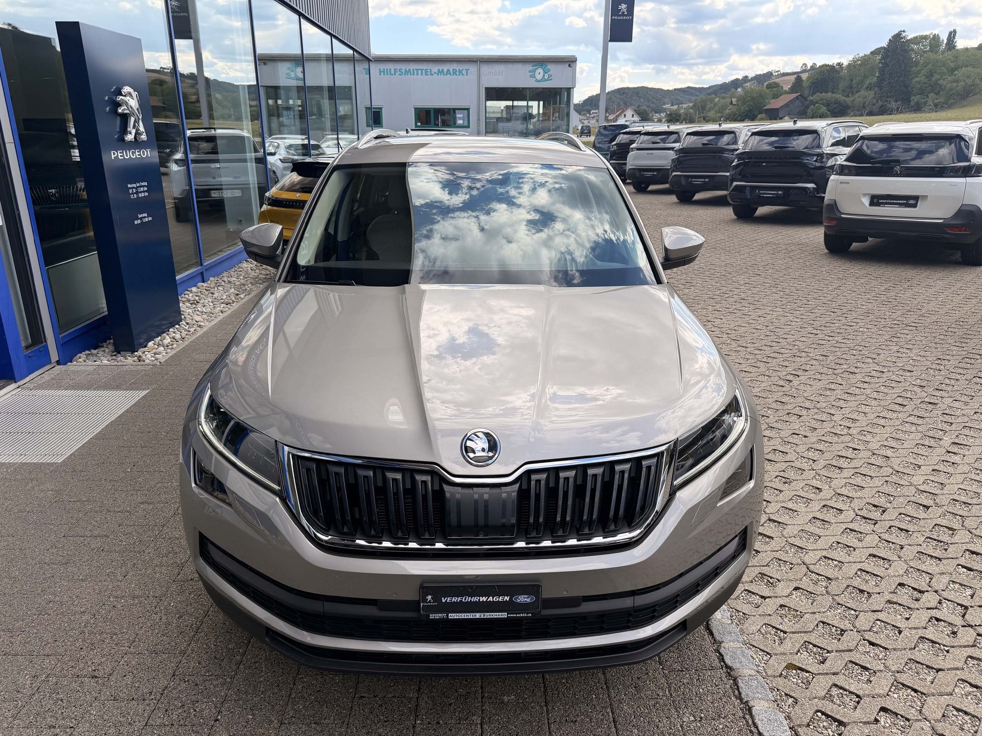 SKODA Kodiaq 2.0 TSI Style DSG-image-2