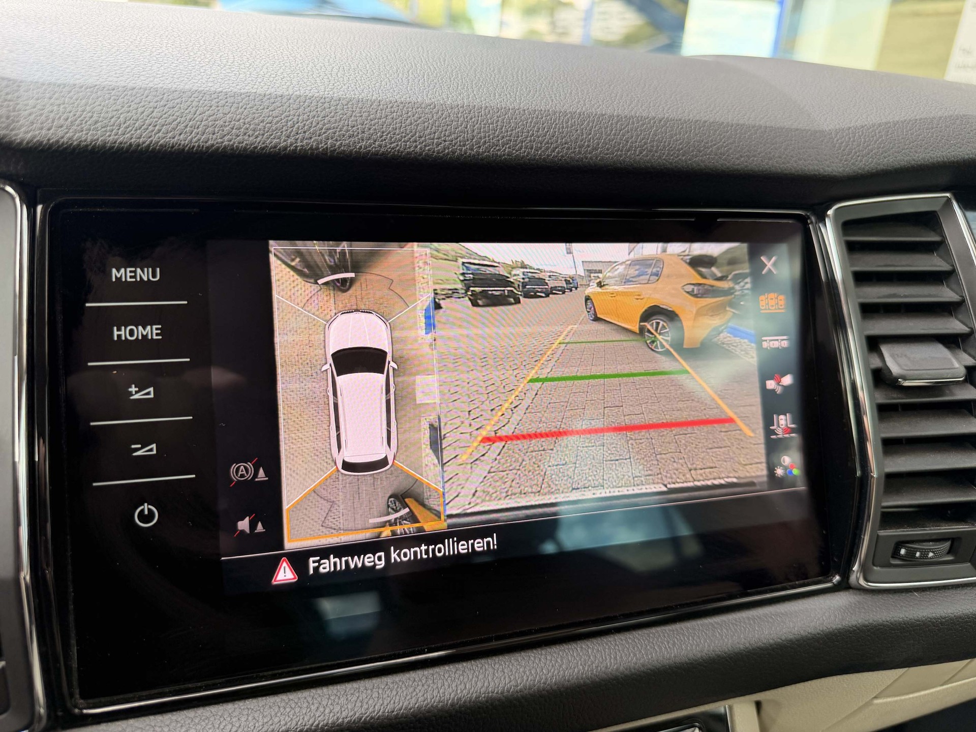 SKODA Kodiaq 2.0 TSI Style DSG-image-13