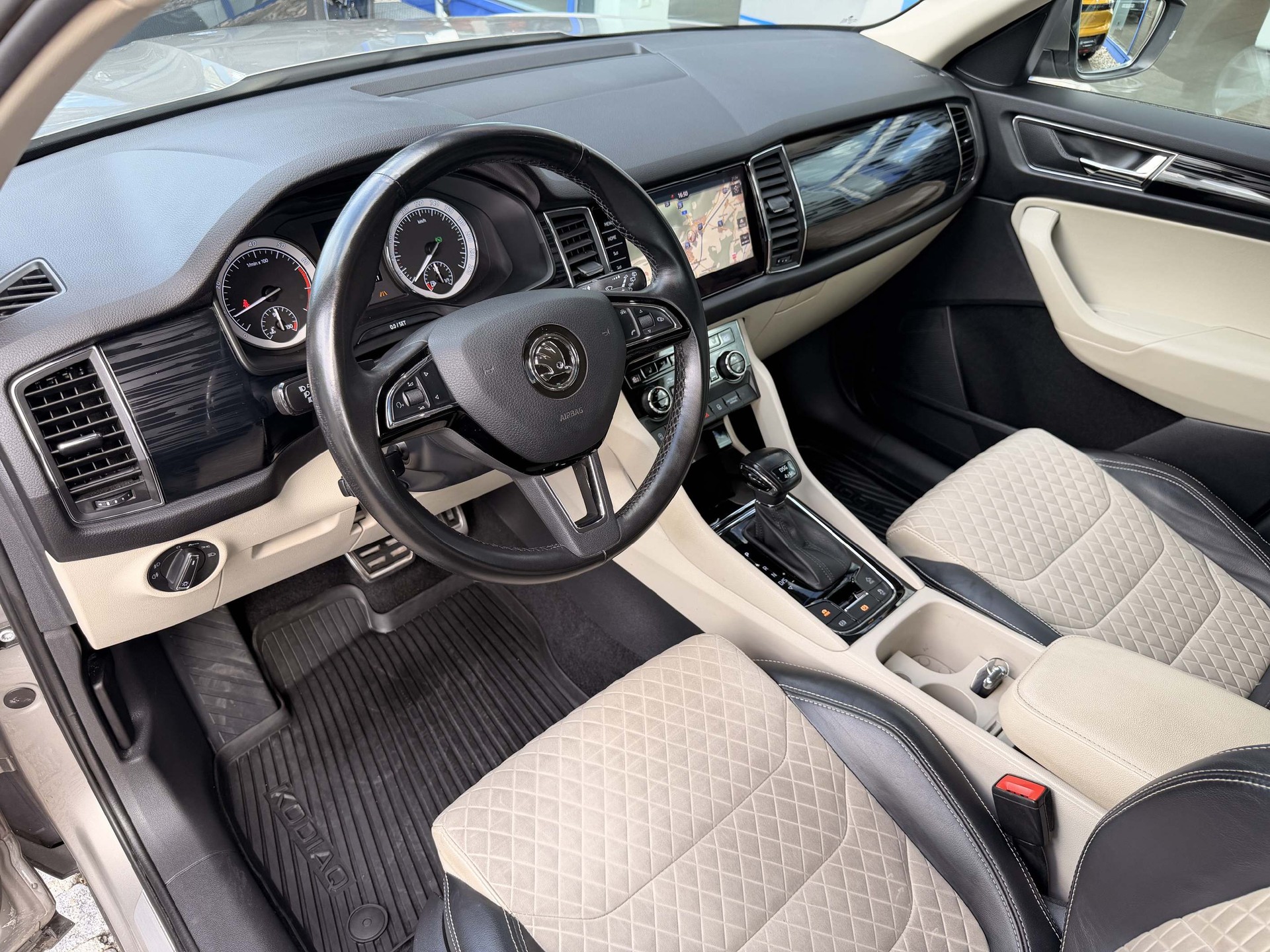 SKODA Kodiaq 2.0 TSI Style DSG-image-11