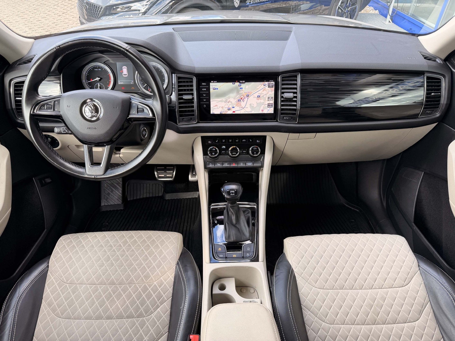 SKODA Kodiaq 2.0 TSI Style DSG-image-10