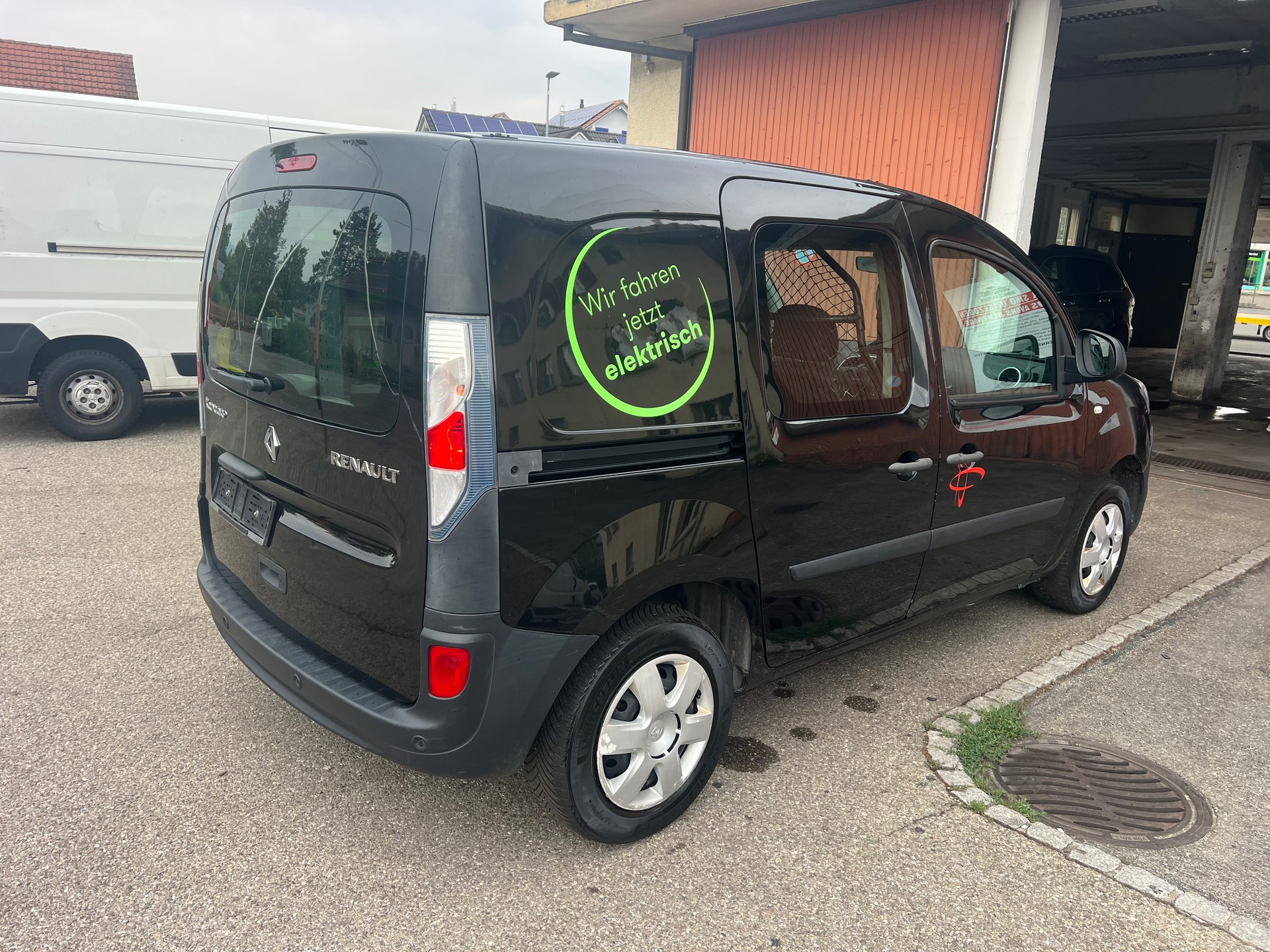 RENAULT Kangoo Z.E. Access-image-4