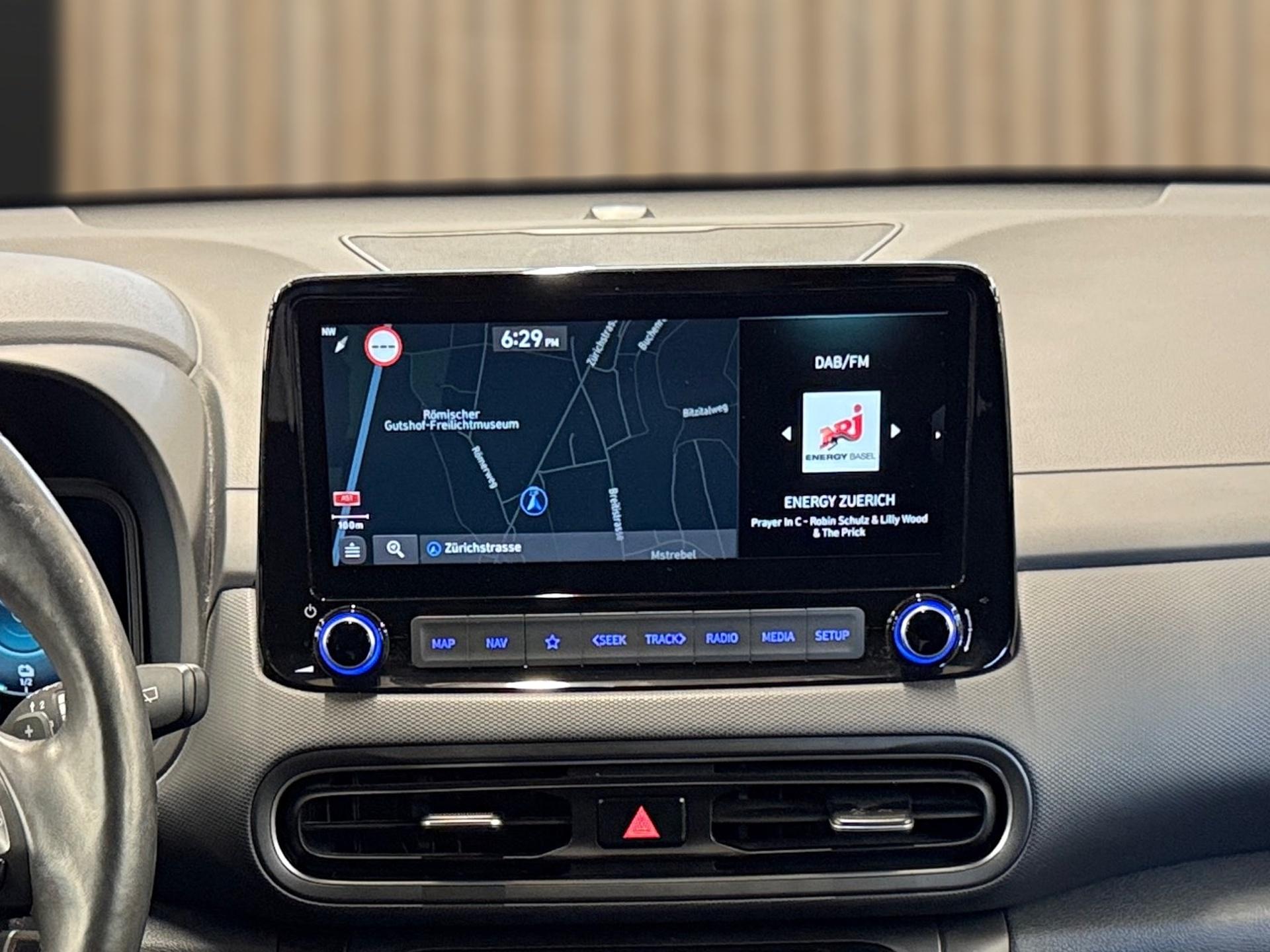 HYUNDAI Kona 1.6 GDi HEV Amplia DCT-image-13