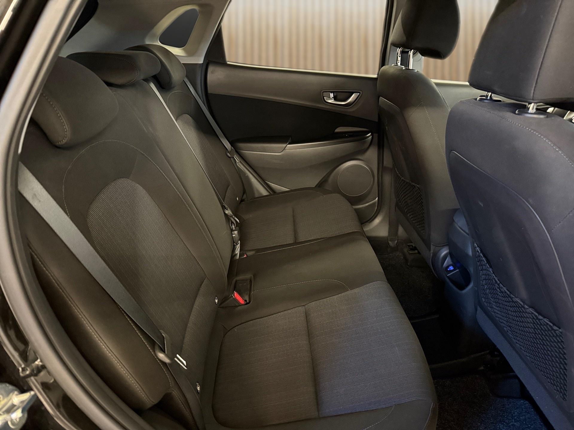 HYUNDAI Kona 1.6 GDi HEV Amplia DCT-image-15
