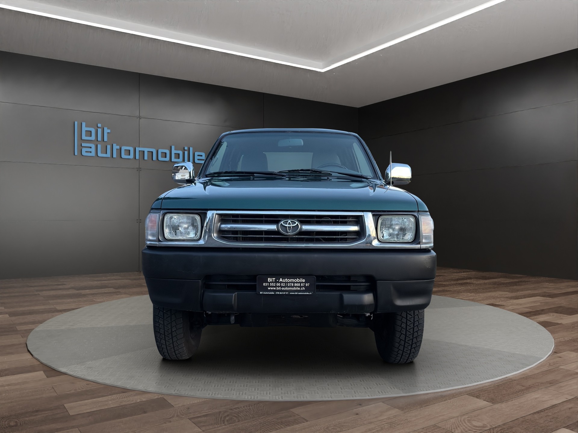 TOYOTA Hilux RZN 173 X-TRA Cab SR5-image-1