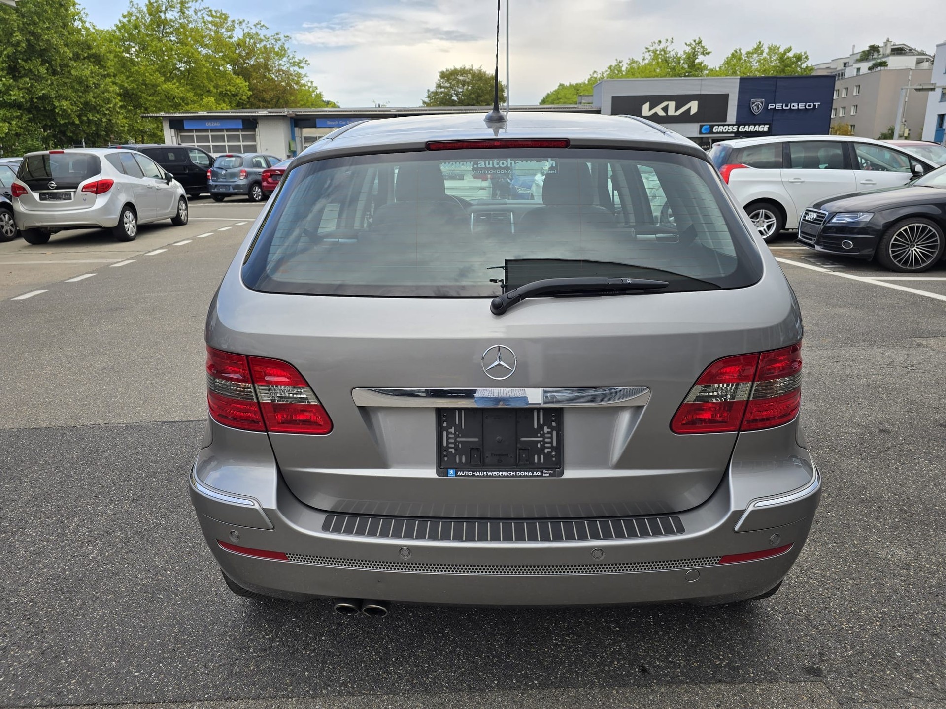 MERCEDES-BENZ B 200 T-image-4