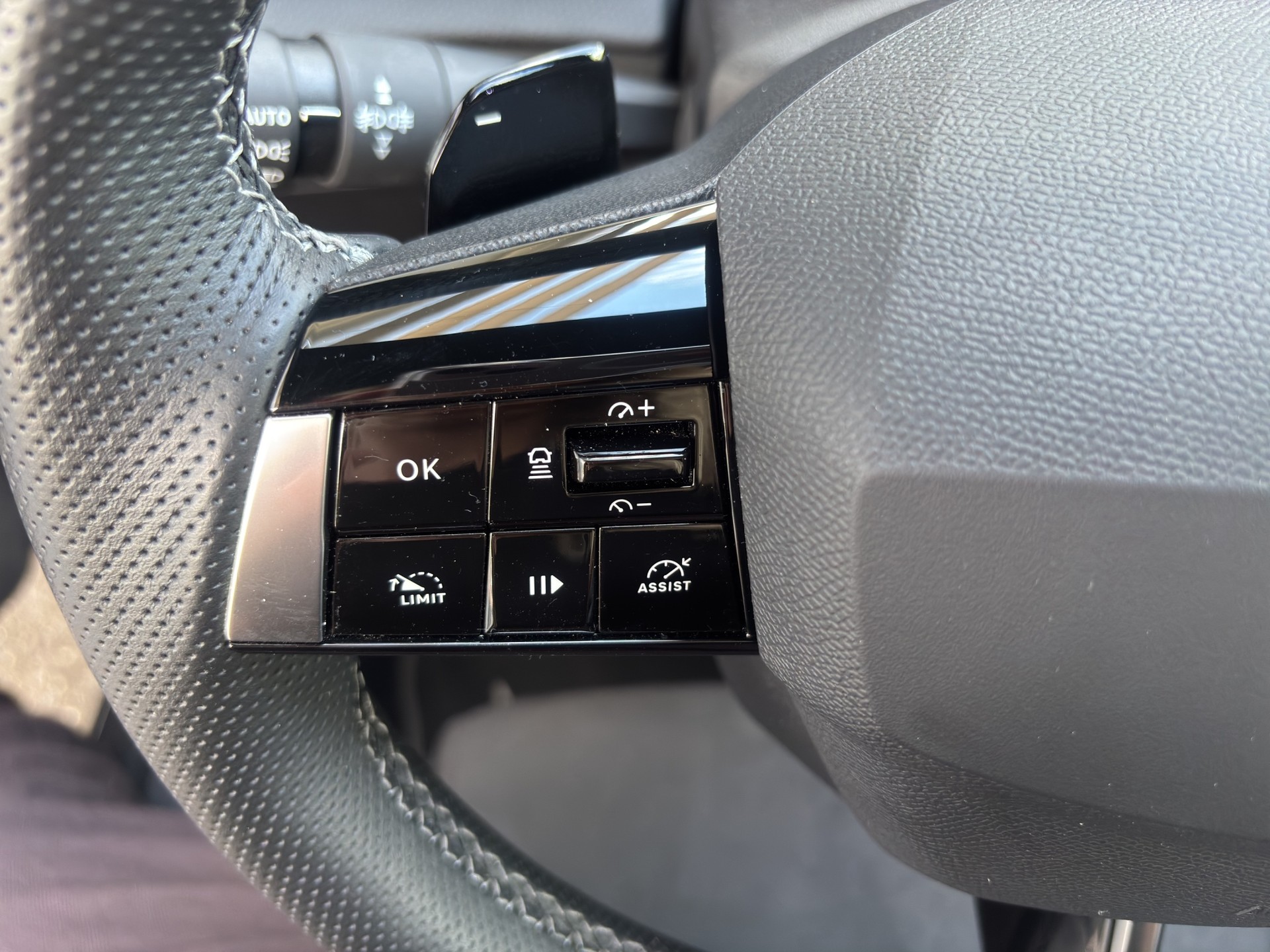 OPEL Astra 1.6 PHEV Turbo Swiss Plus A-image-4