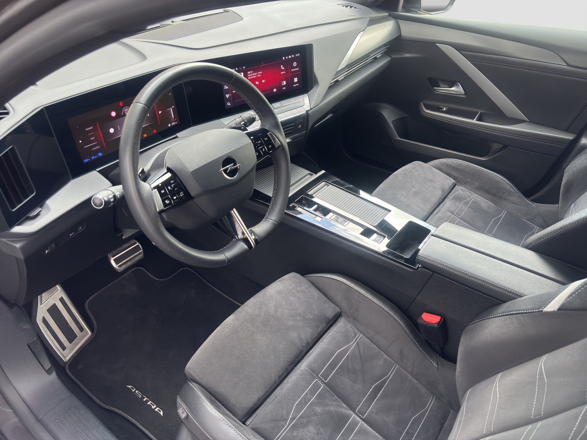 OPEL Astra 1.6 PHEV Turbo Swiss Plus A-image-8