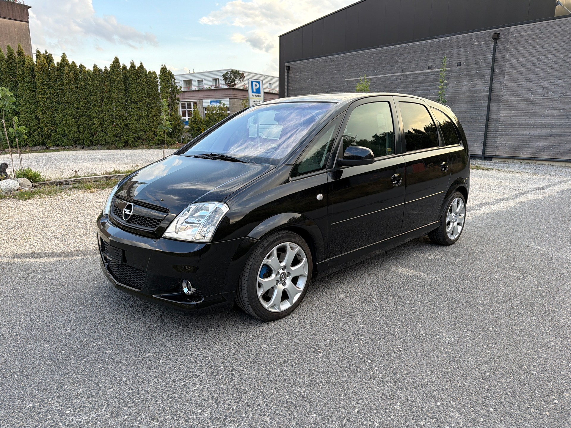 OPEL Meriva 1.6i 16V Turbo OPC-image-0