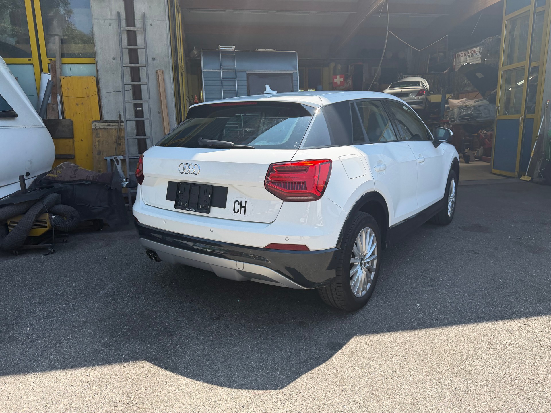 AUDI Q2 1.4 TFSI design S-tronic-image-4