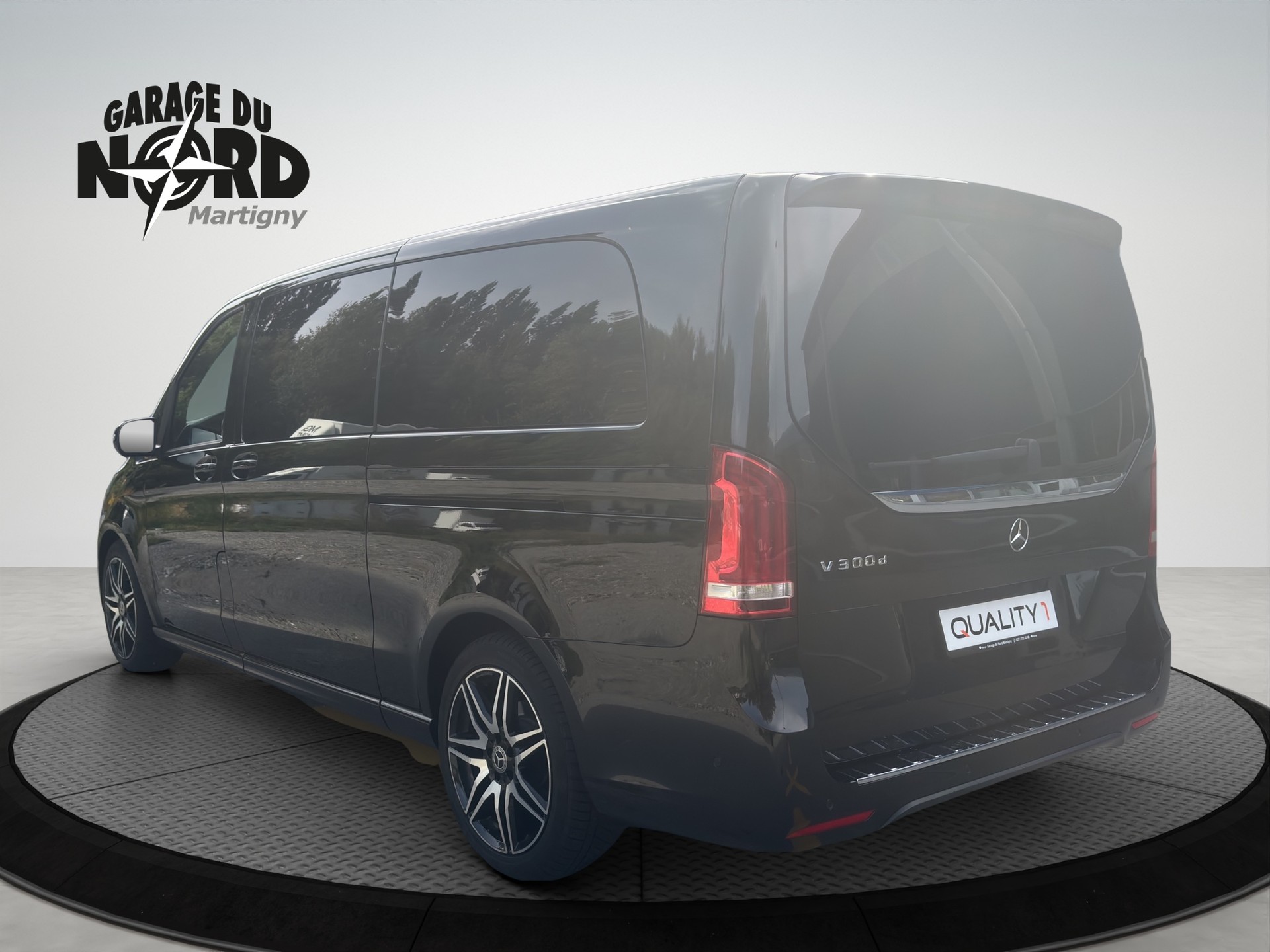 MERCEDES-BENZ V 300 d extralang Avantgarde 9G-Tronic-showroom-element-3