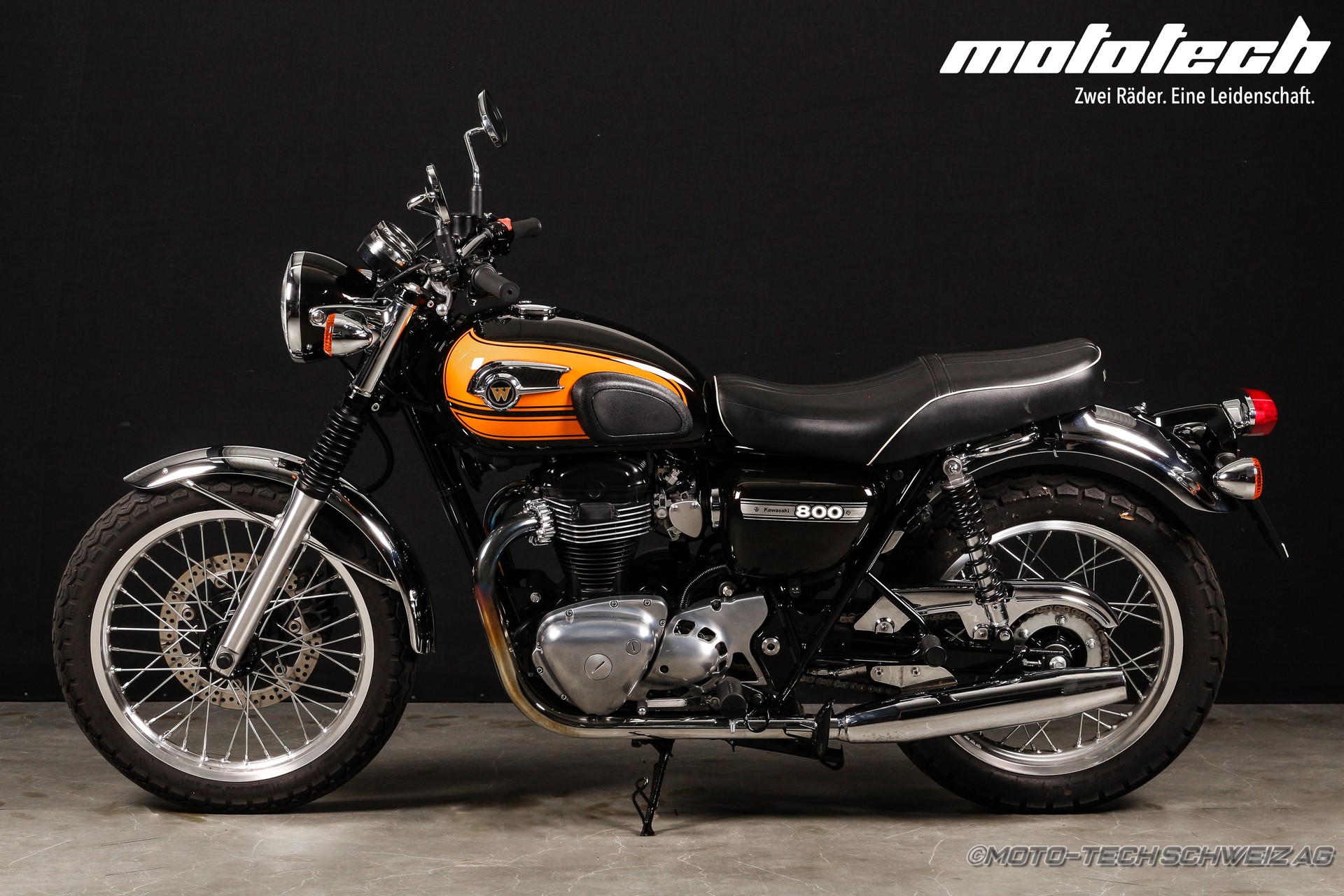 KAWASAKI W 800-showroom-element-3