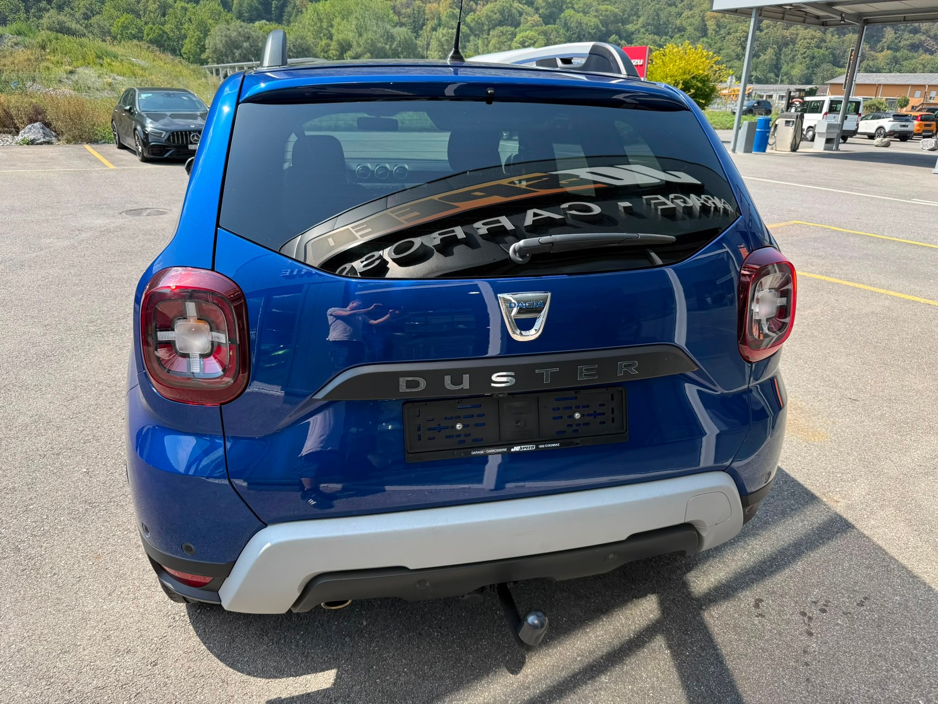 DACIA Duster TCe 150 Celebration 4x4-image-3