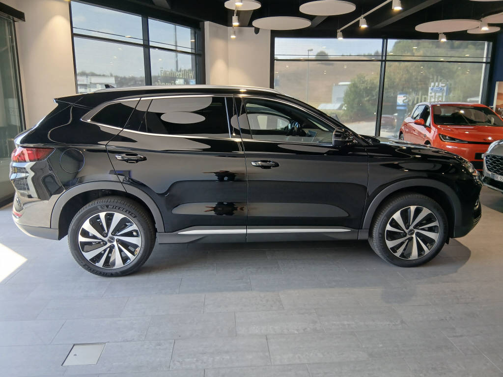 BYD Seal U DM-i Design AWD-image-7
