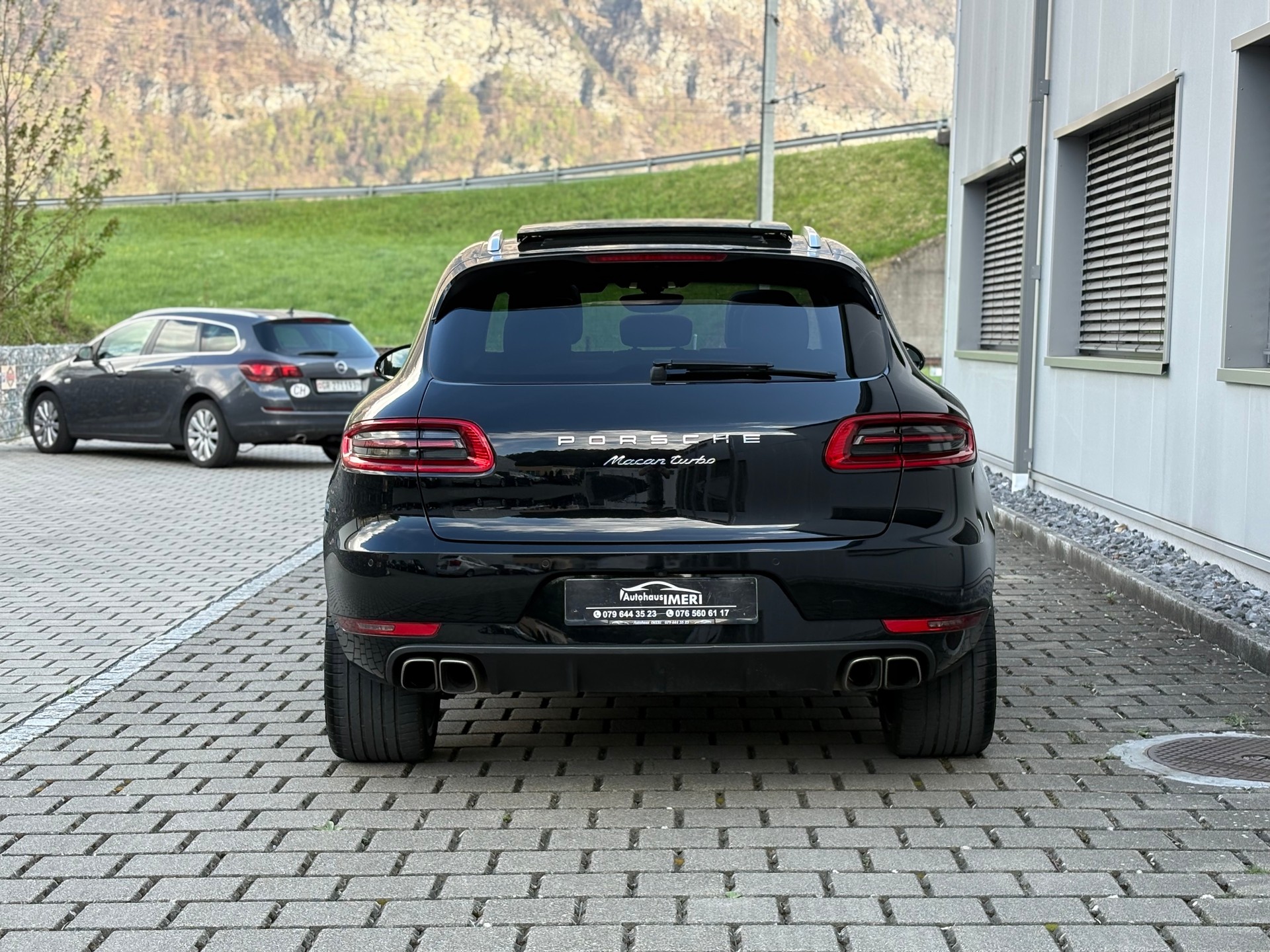 PORSCHE Macan Turbo PDK-image-7