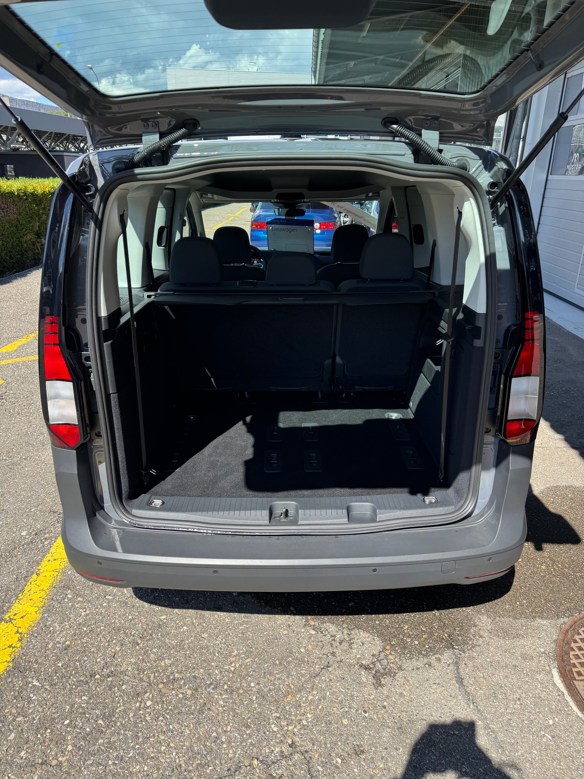 VW Caddy 2.0 TDI Life DSG 122 PS 2 Schiebetüren 5 Jahre Garantie mit 39 % Rabatt !-image-20