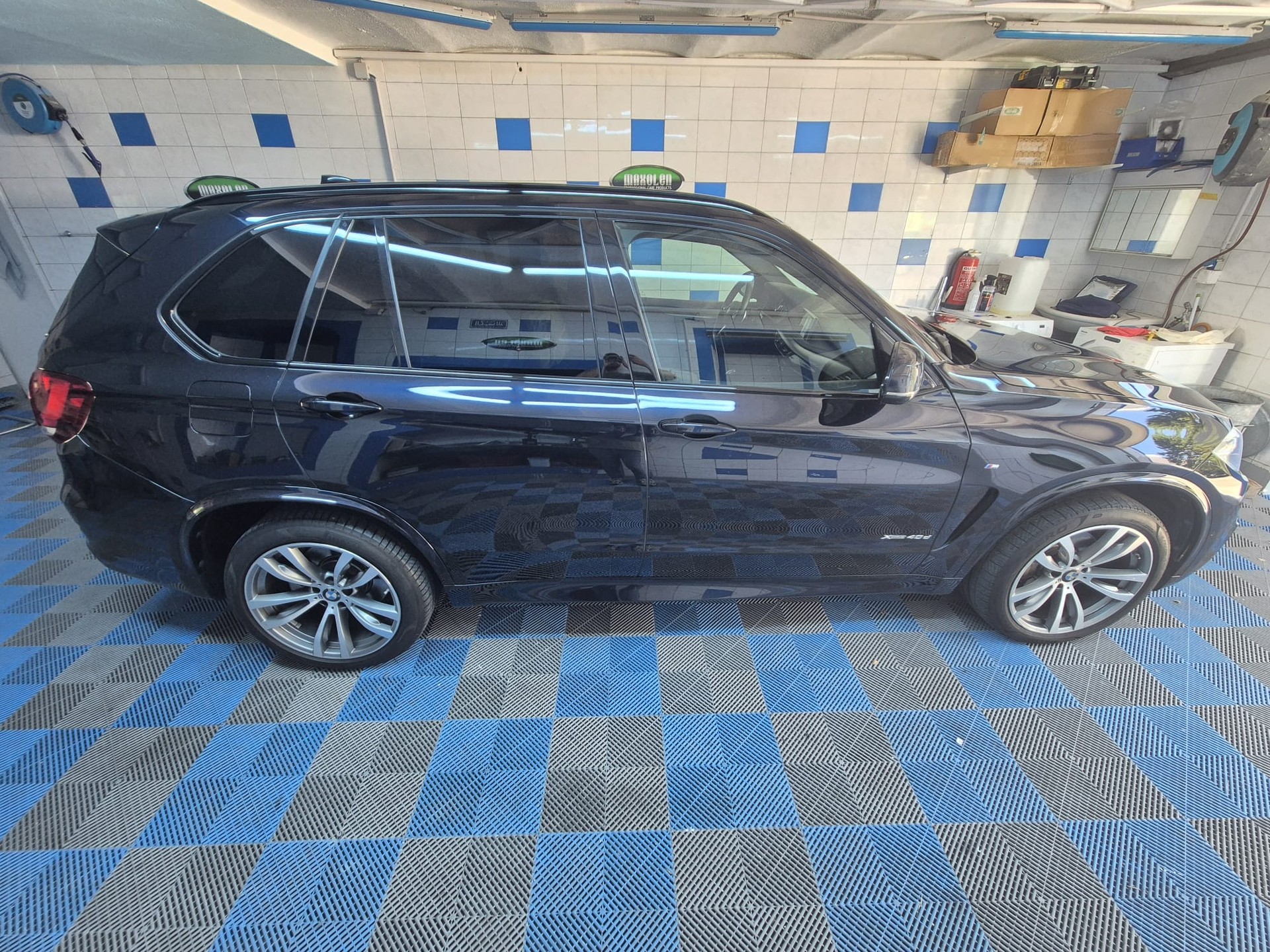 BMW X5 xDrive 40d Pure M Sport Steptronic-image-5