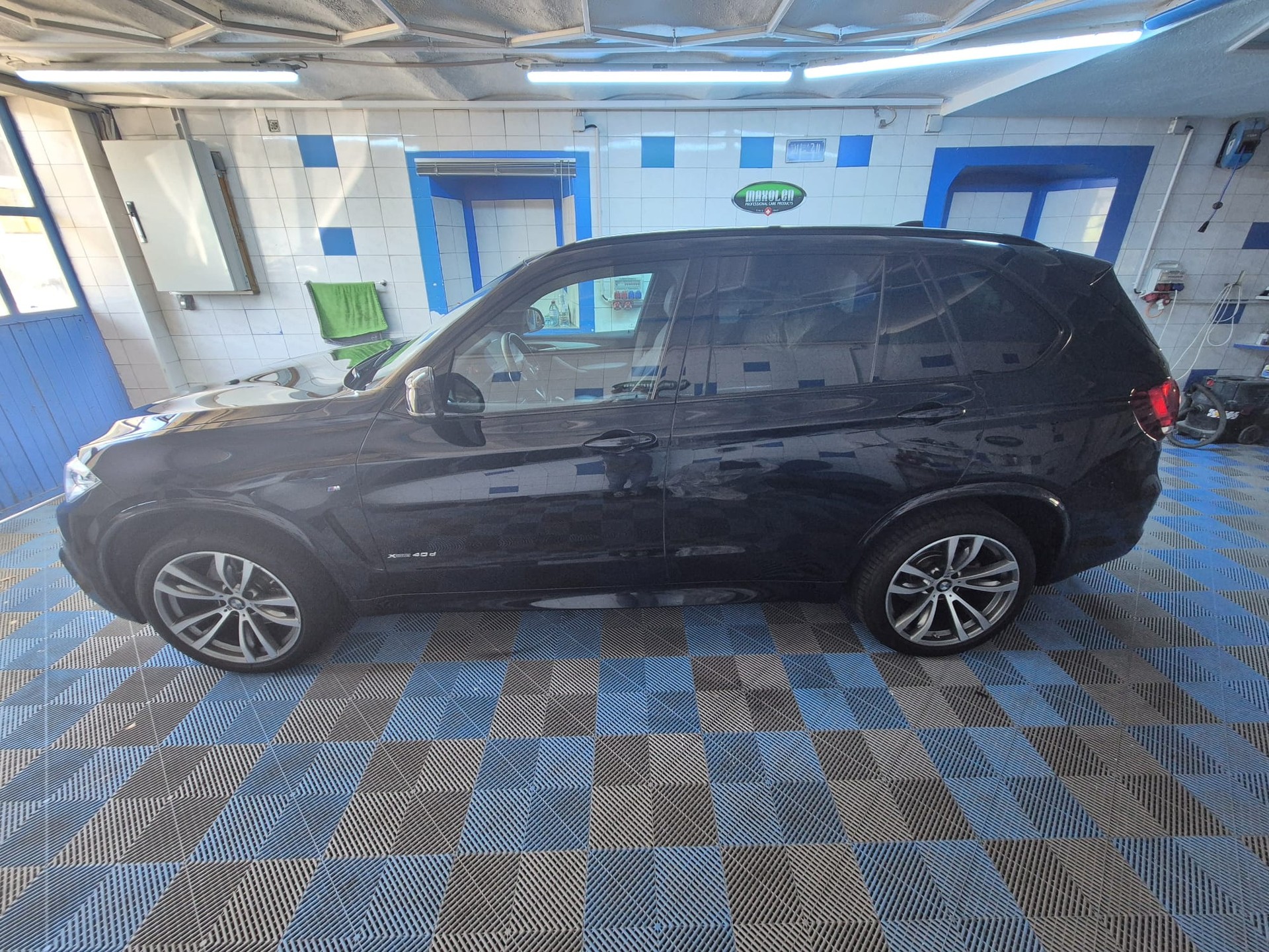 BMW X5 xDrive 40d Pure M Sport Steptronic-image-4