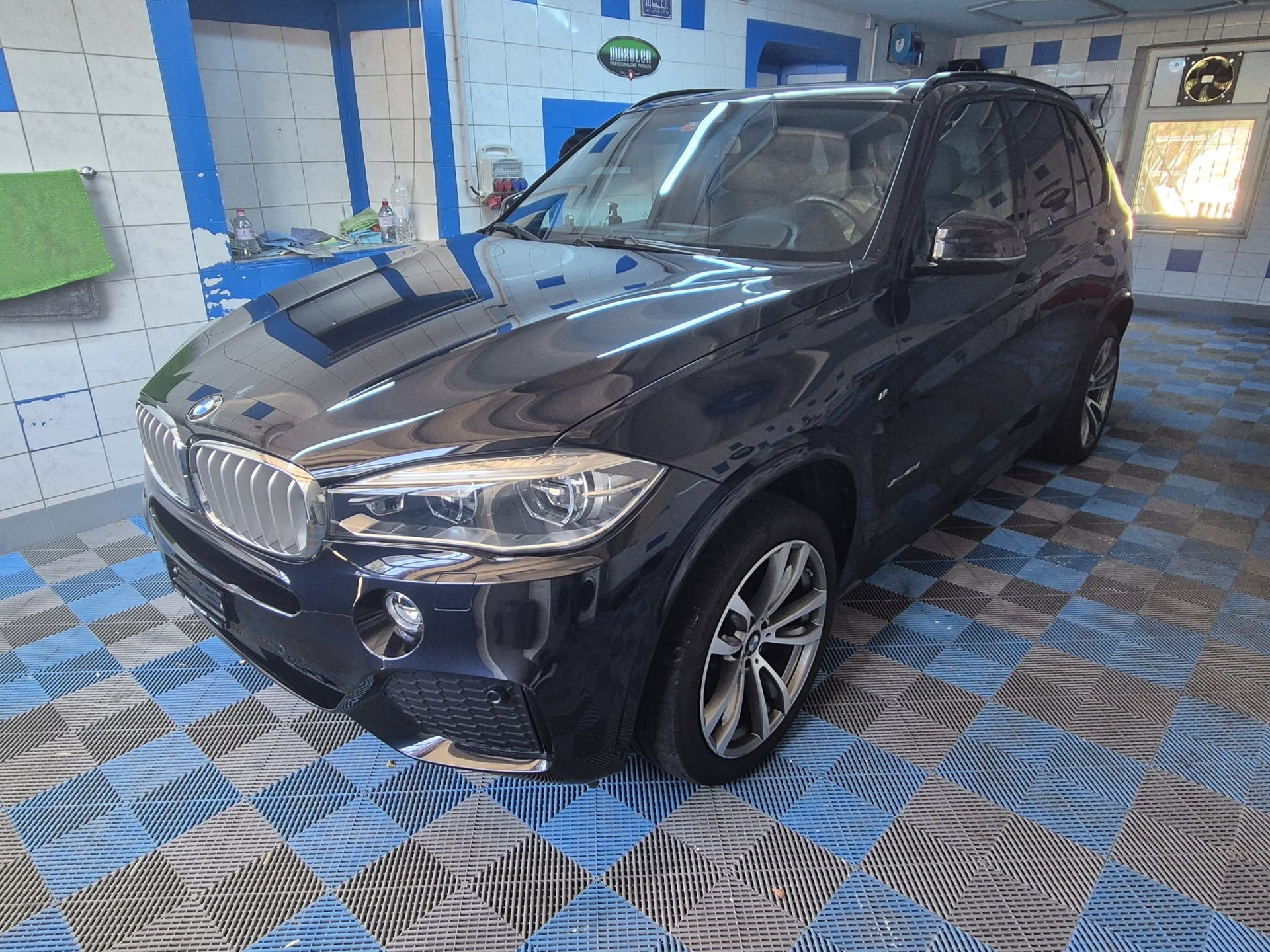 BMW X5 xDrive 40d Pure M Sport Steptronic-image-0